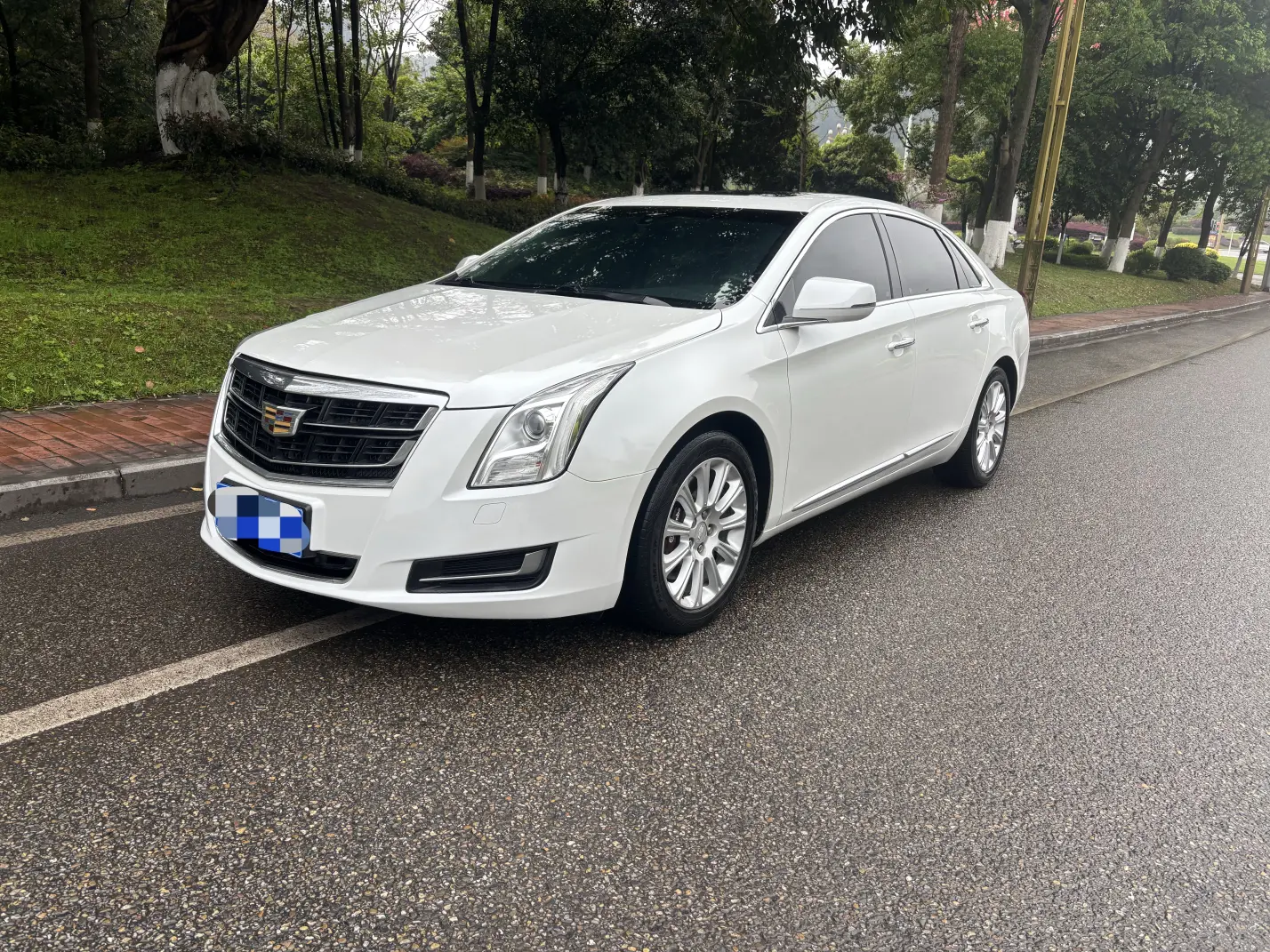 Cadillac XTS