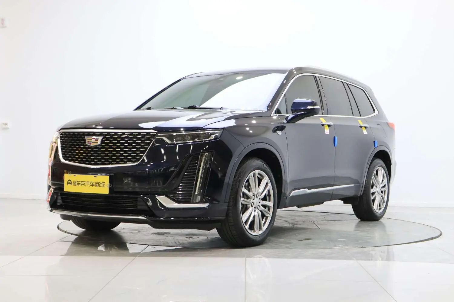 Cadillac XT6