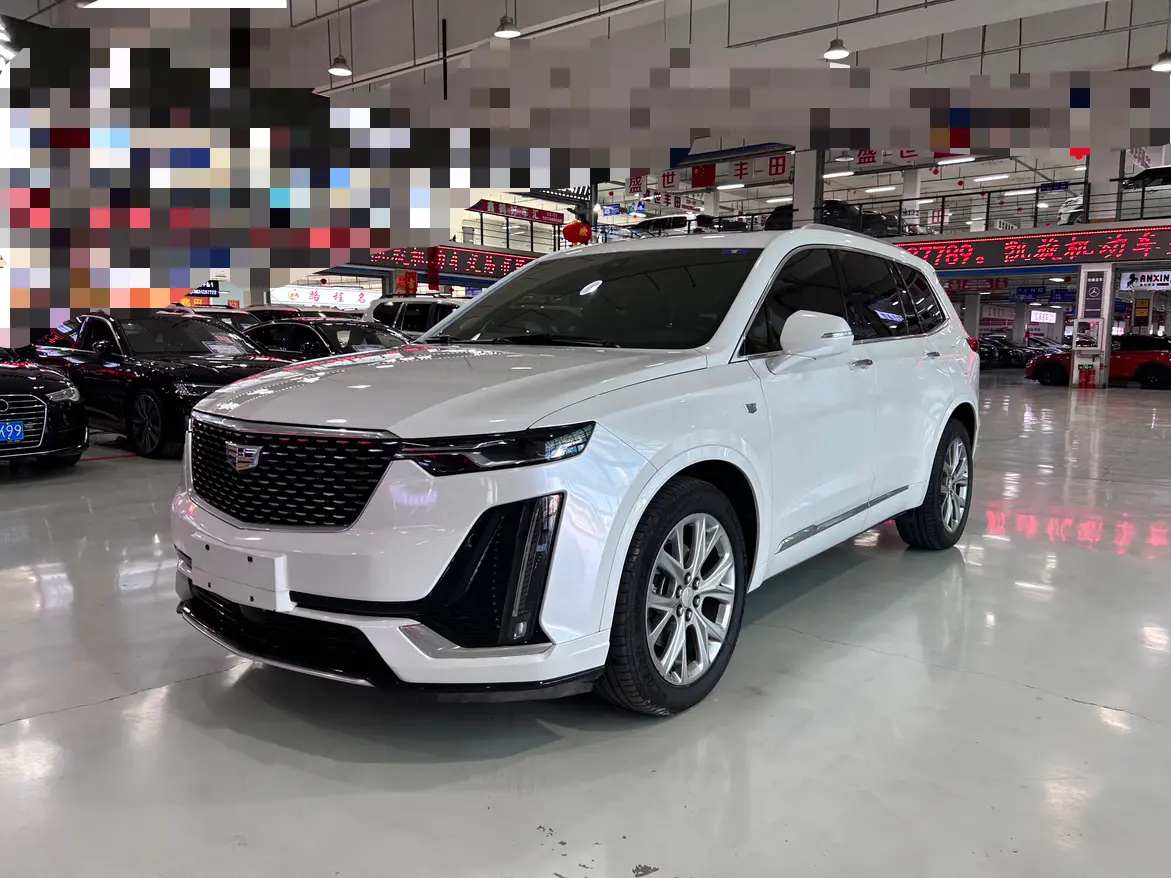 Cadillac XT6