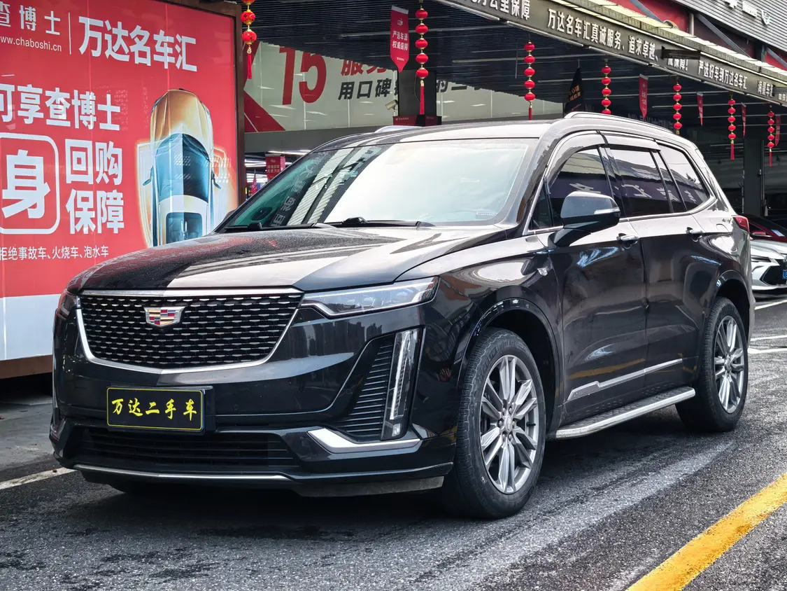 Cadillac XT6