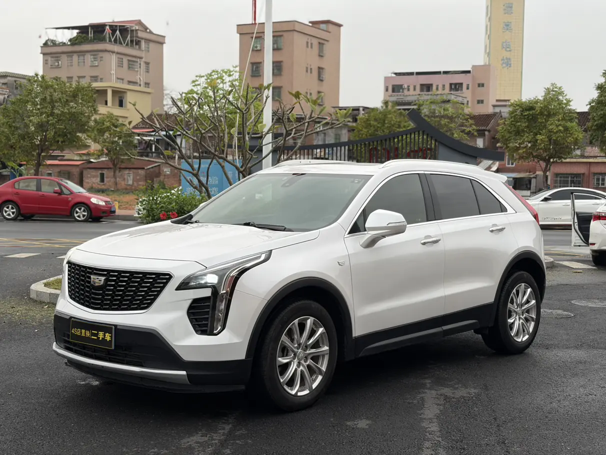 Cadillac XT4