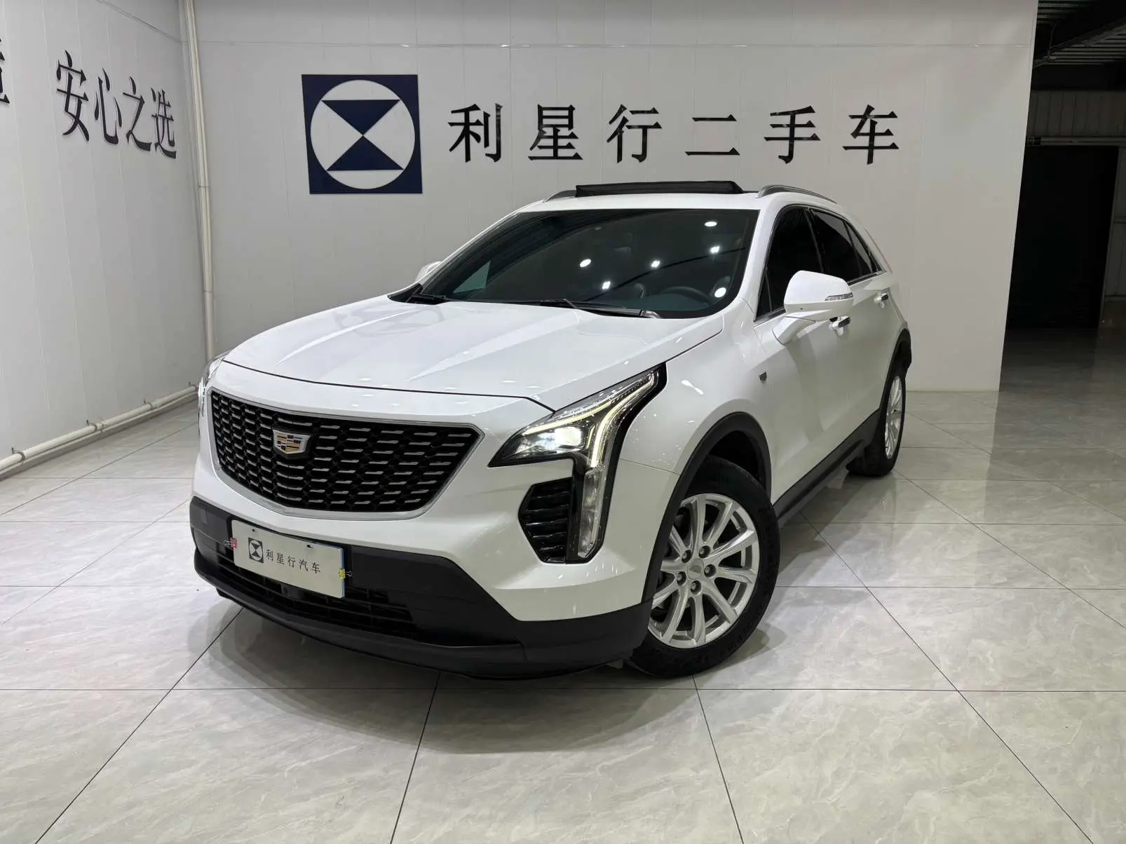 Cadillac XT4