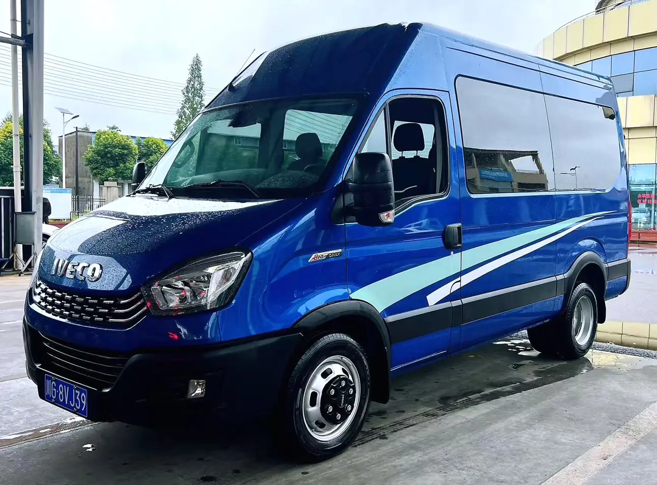 Iveco Wolfson