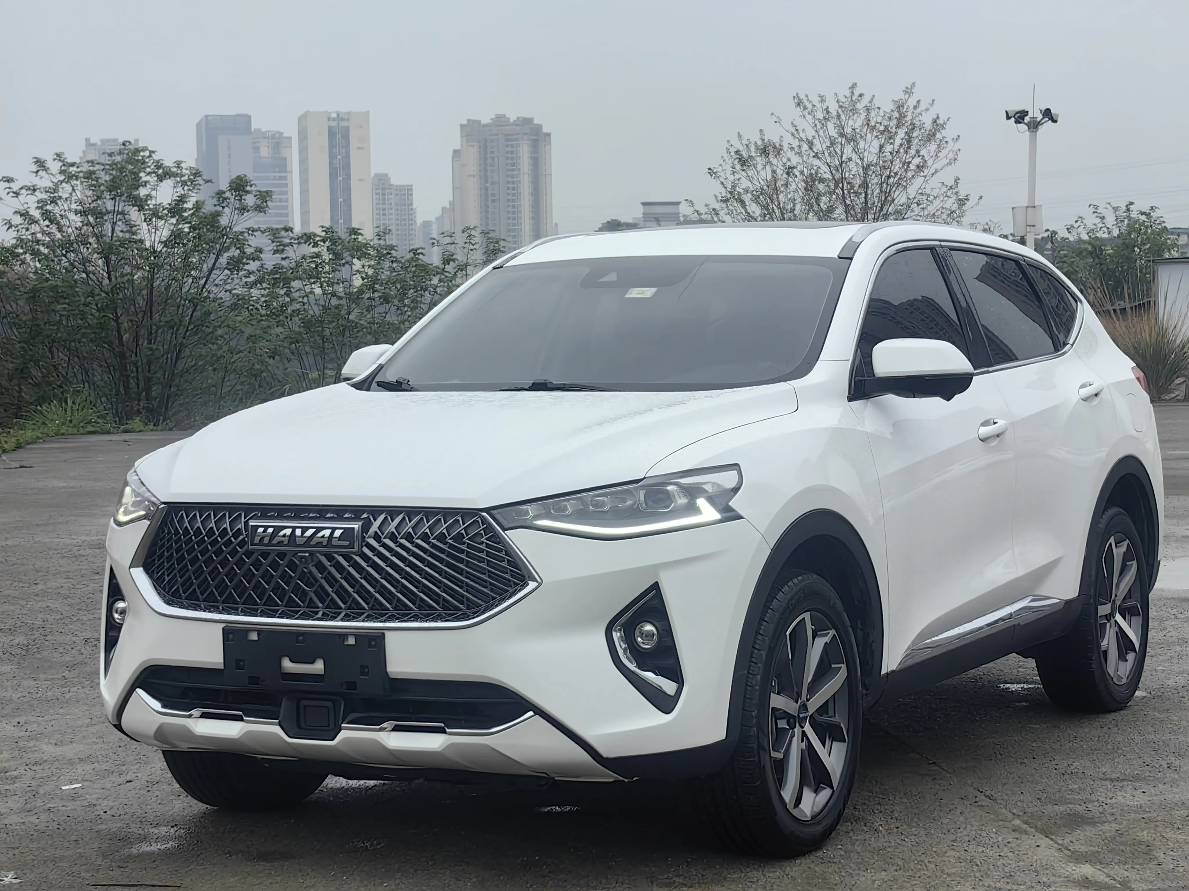 Haval F7