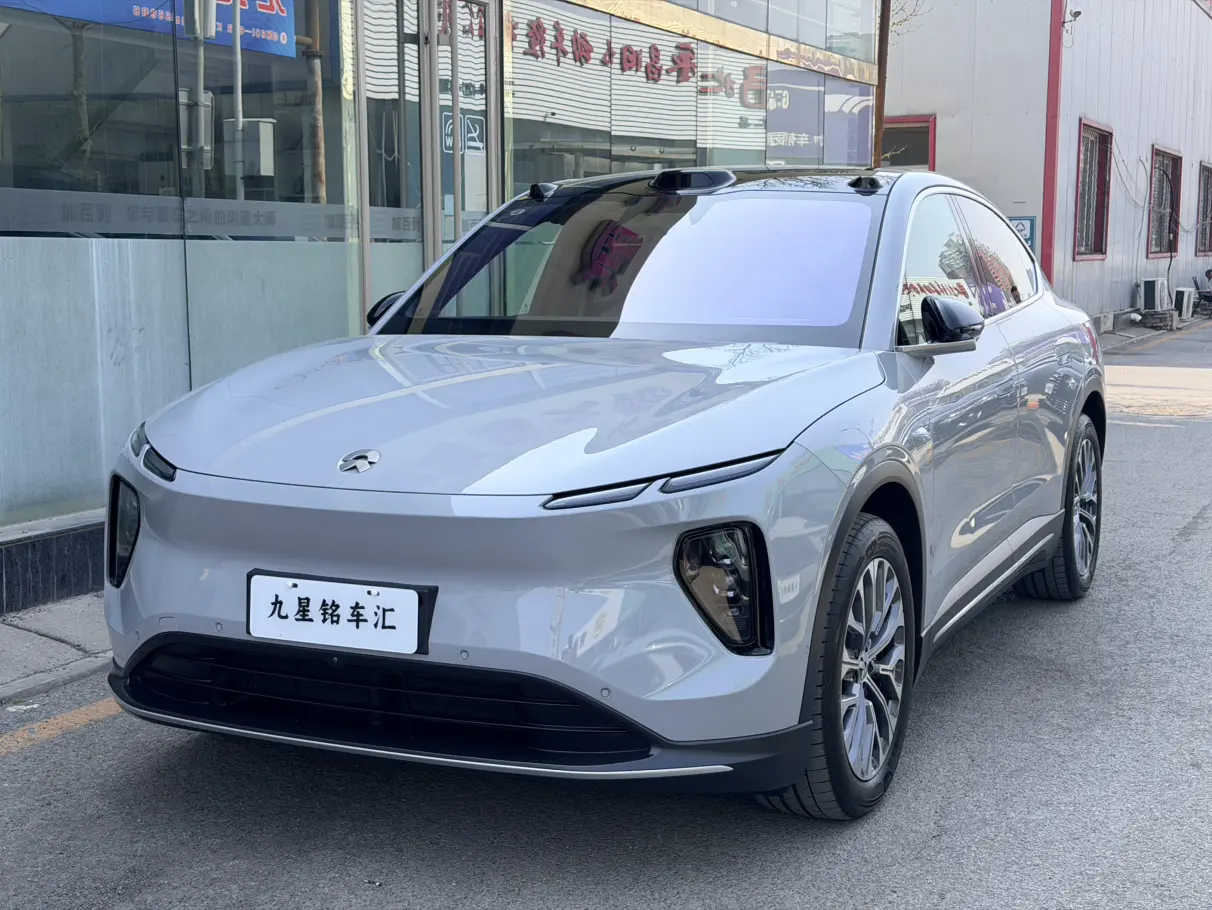 NIO EC6