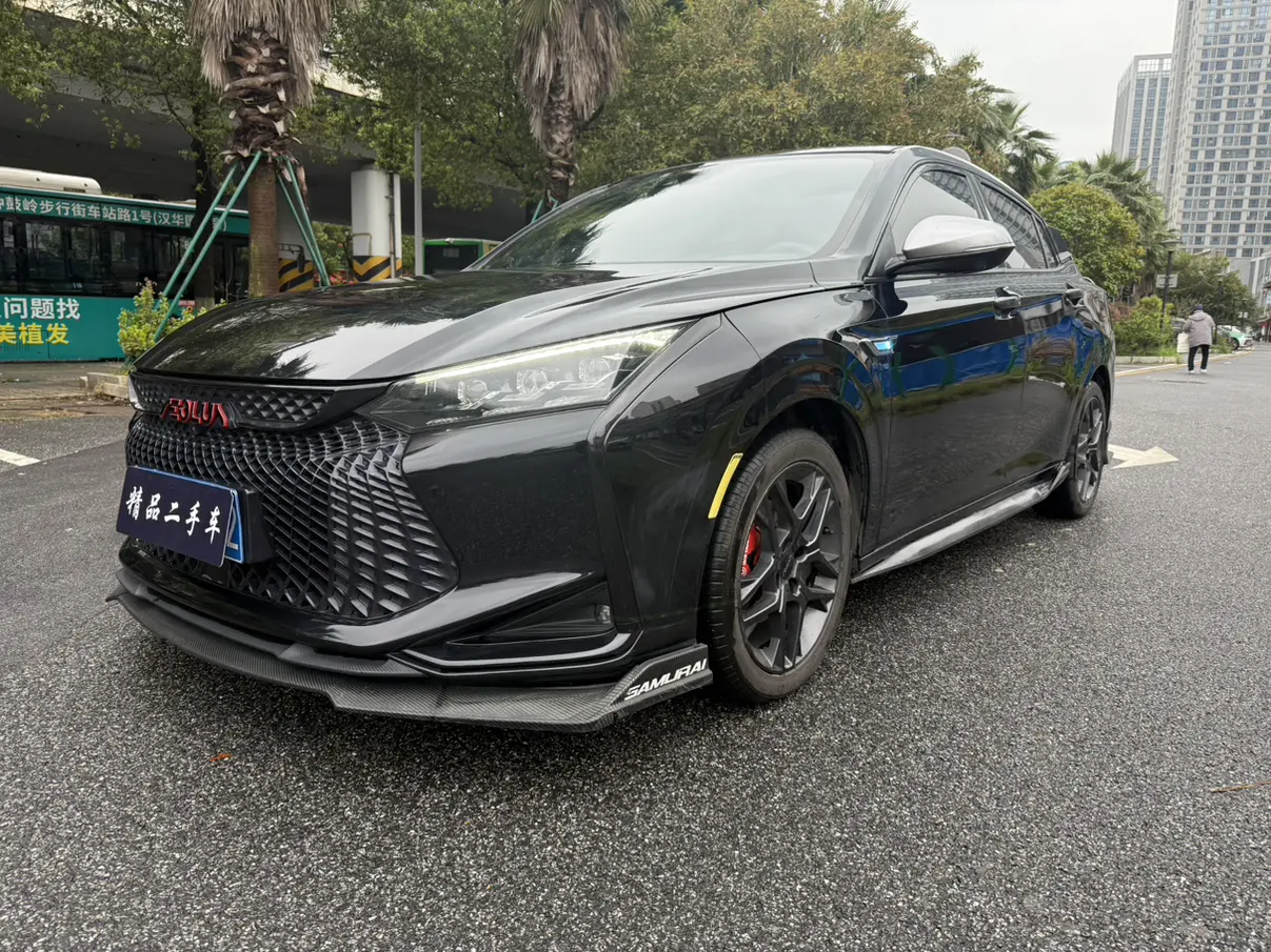 Dongfeng Yixuan