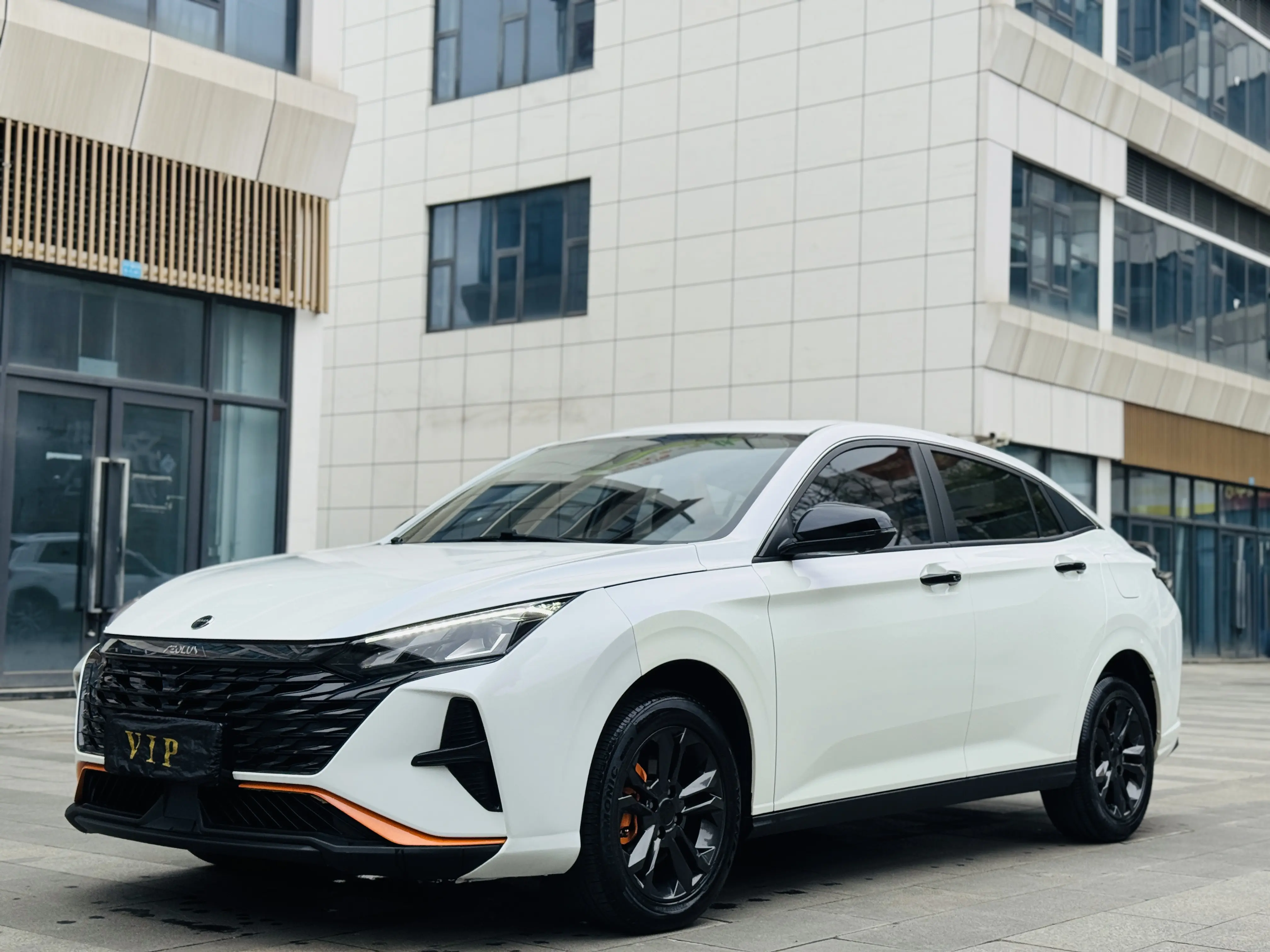 Dongfeng Yixuan