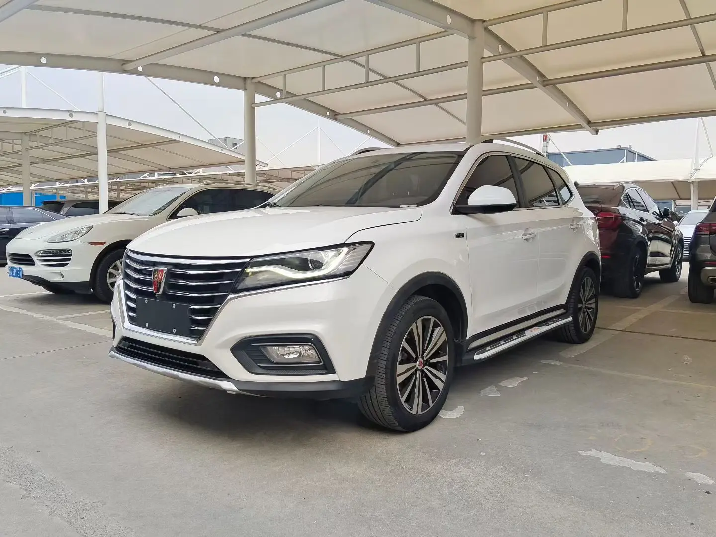 Roewe RX5