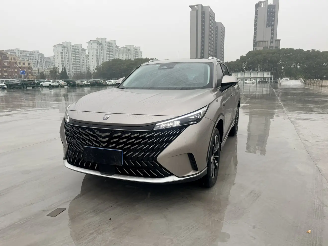 Roewe RX5