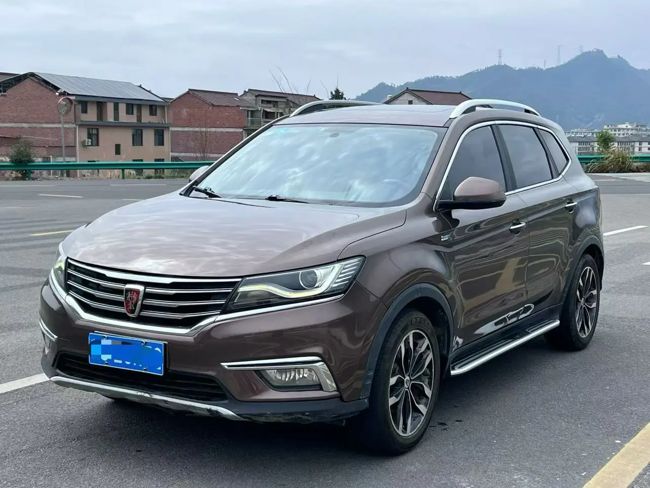 Roewe RX5