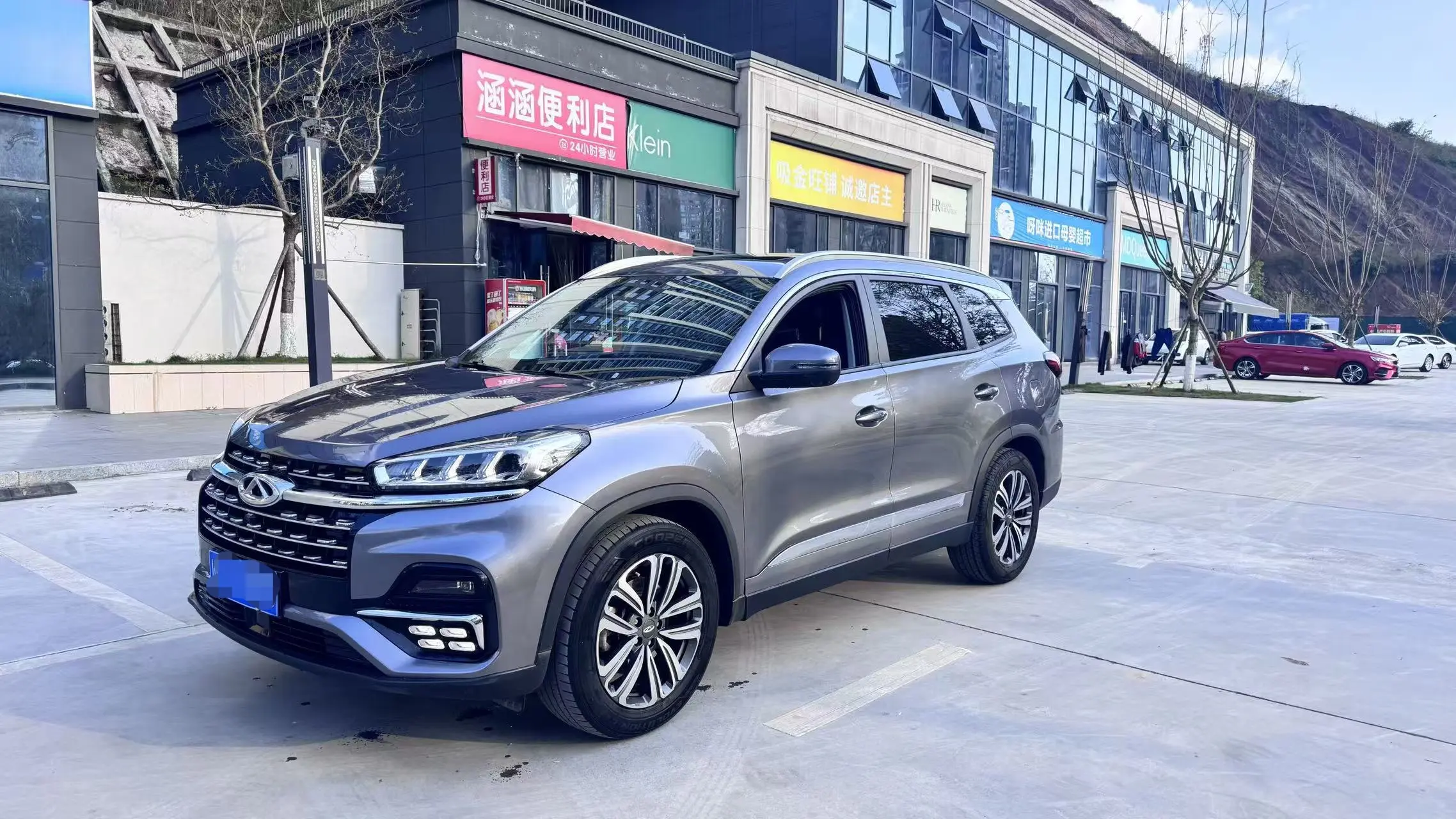 Chery Tiggo 8