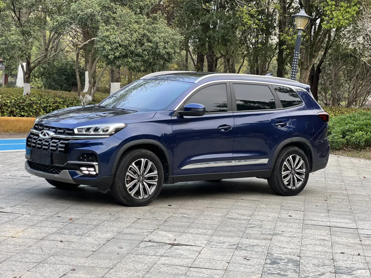 Chery Tiggo 8