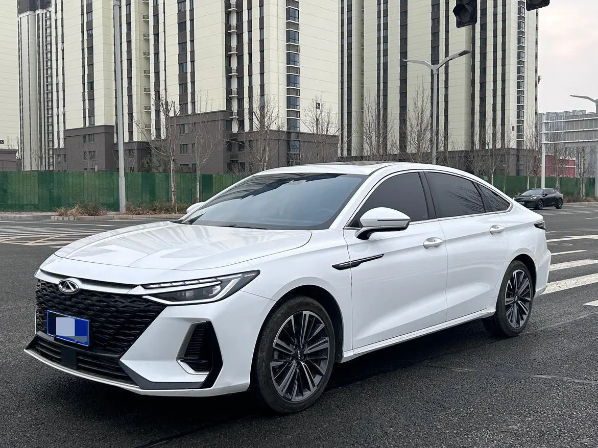 Chery Arrizo 8