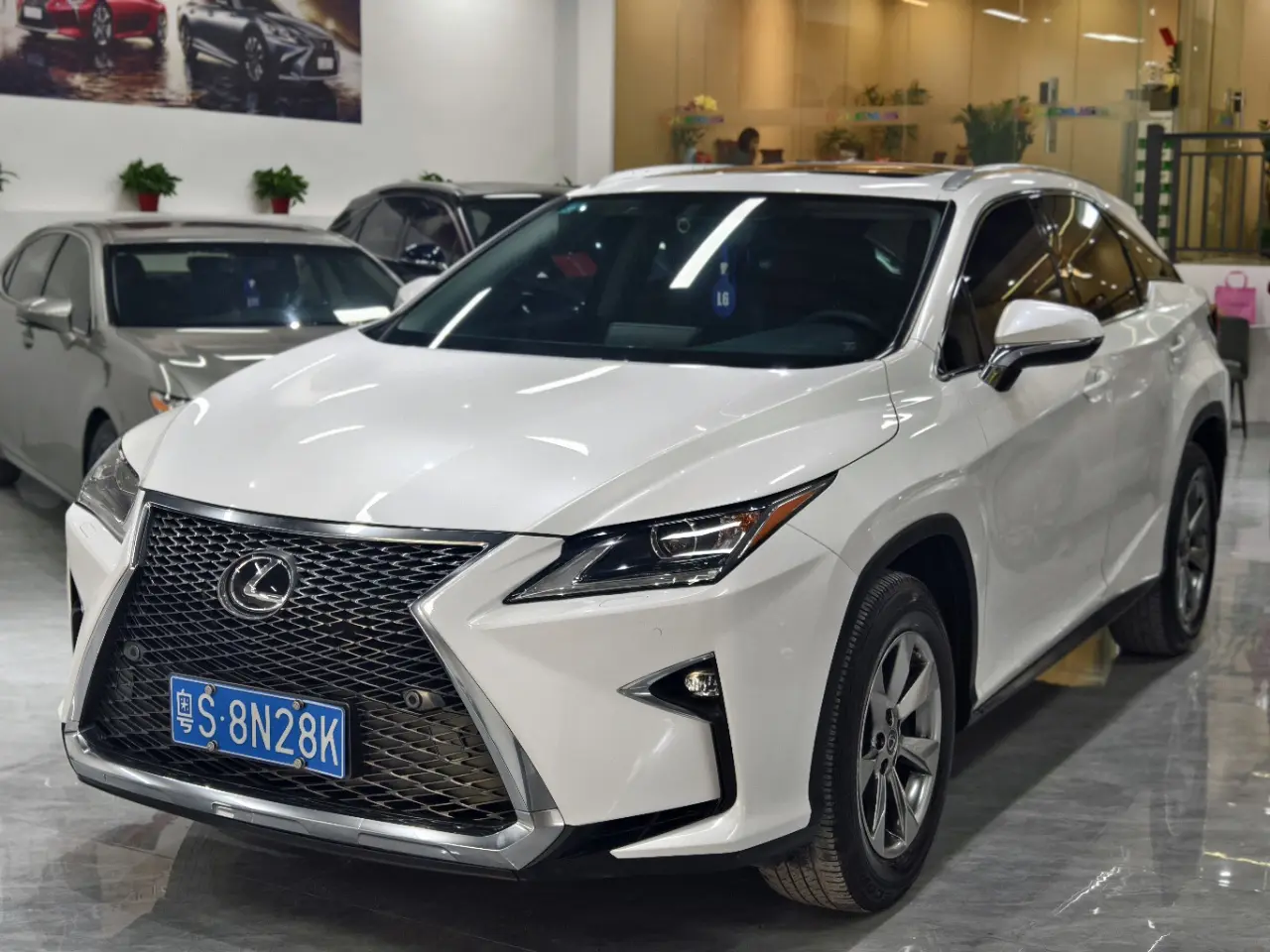 Lexus RX