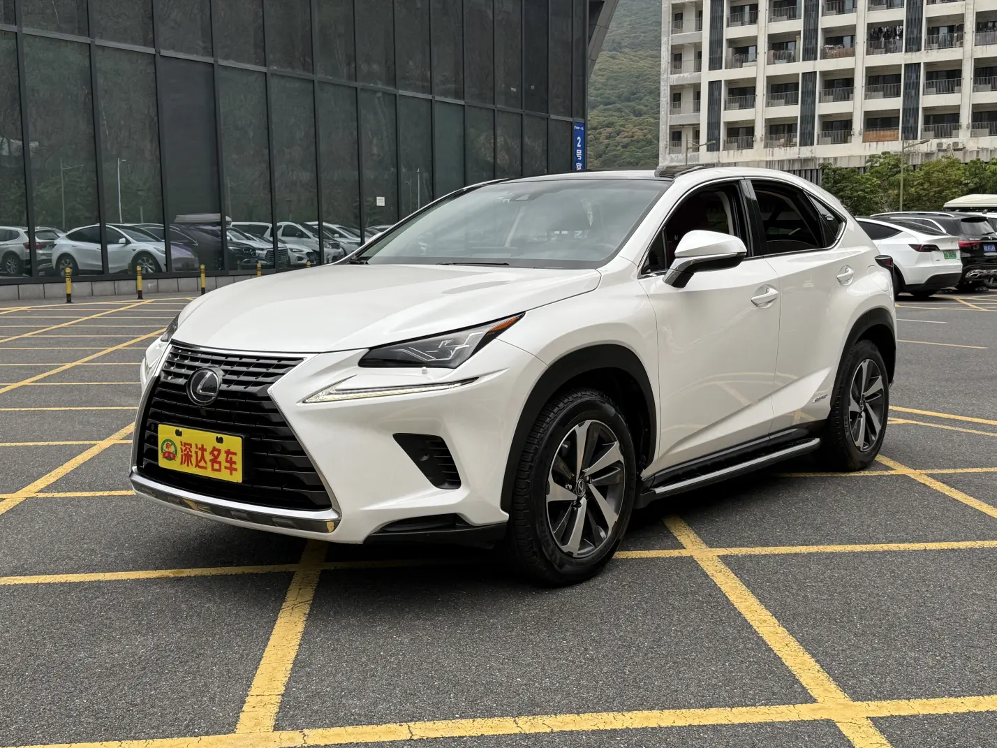 Lexus NX