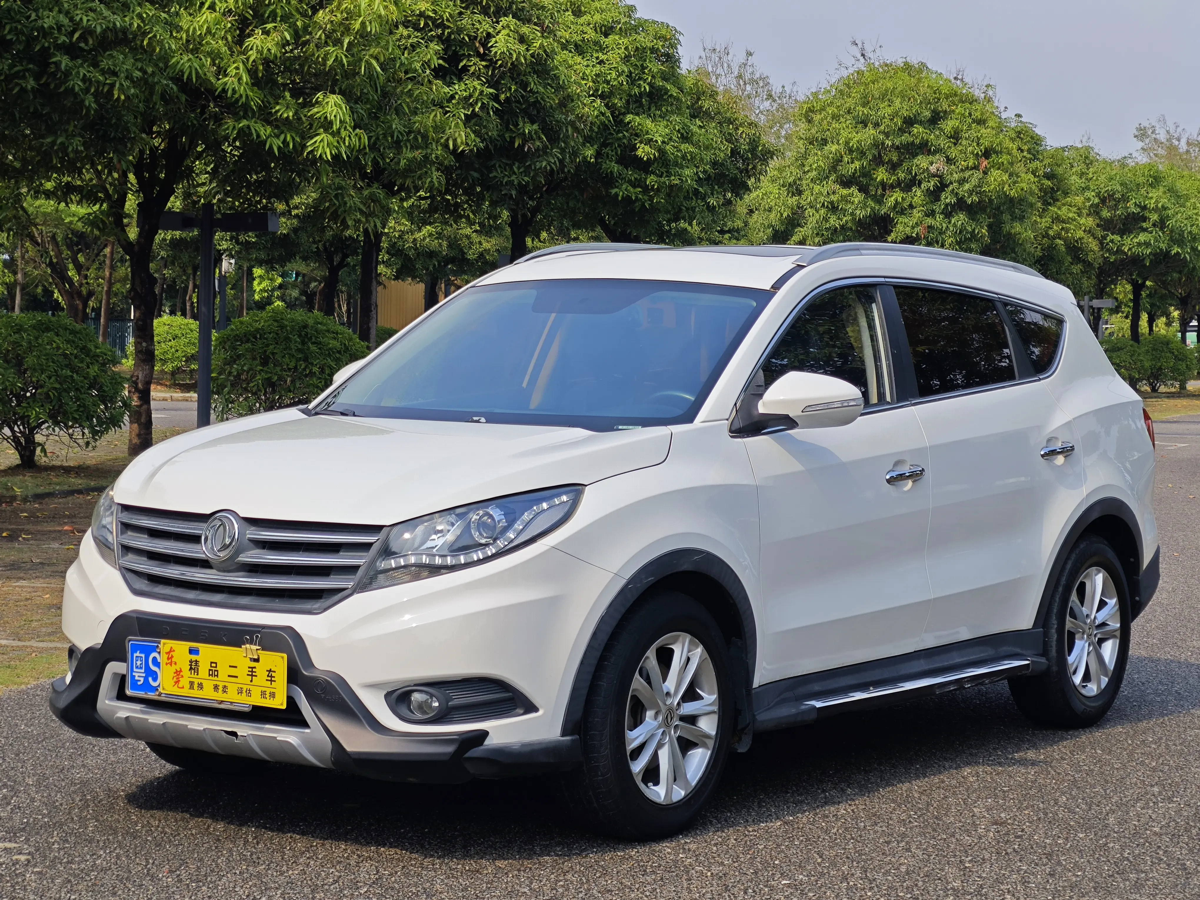 Dongfeng Fengon 580