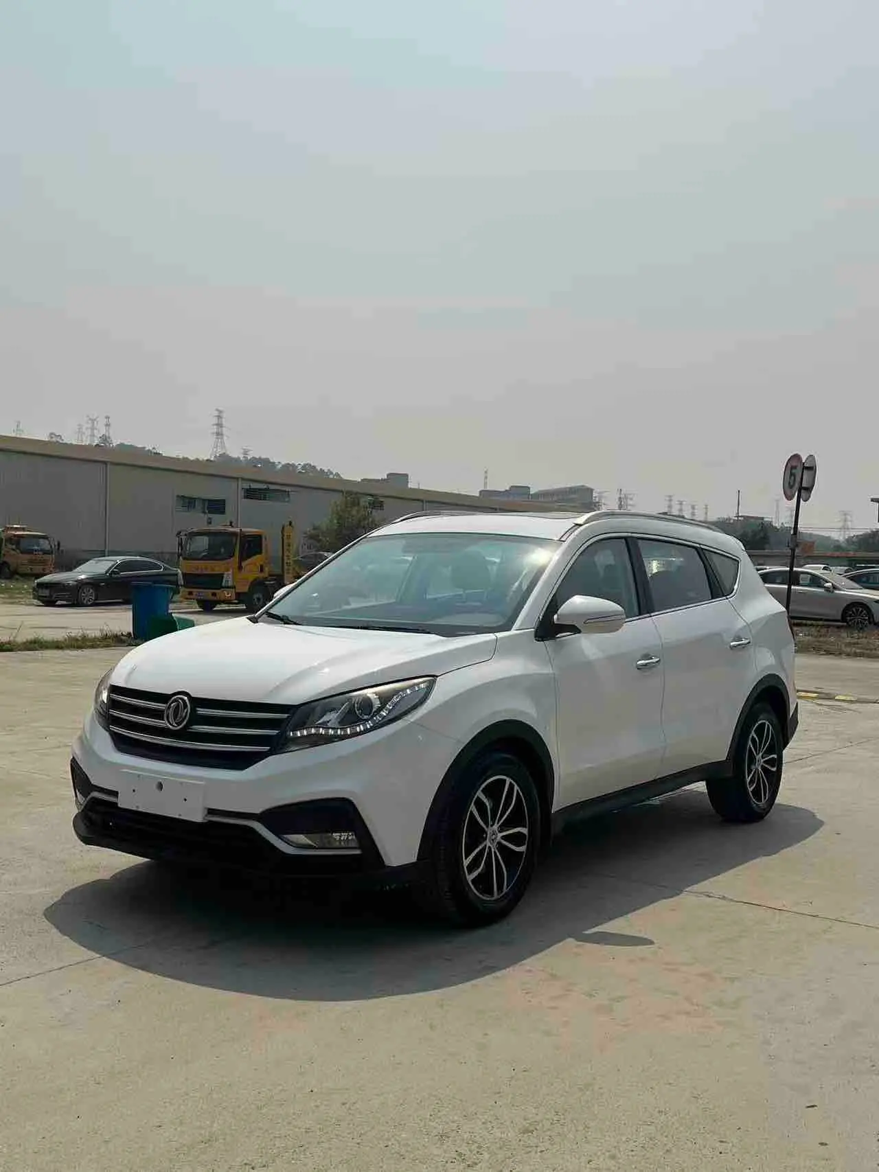 Dongfeng Fengon 580
