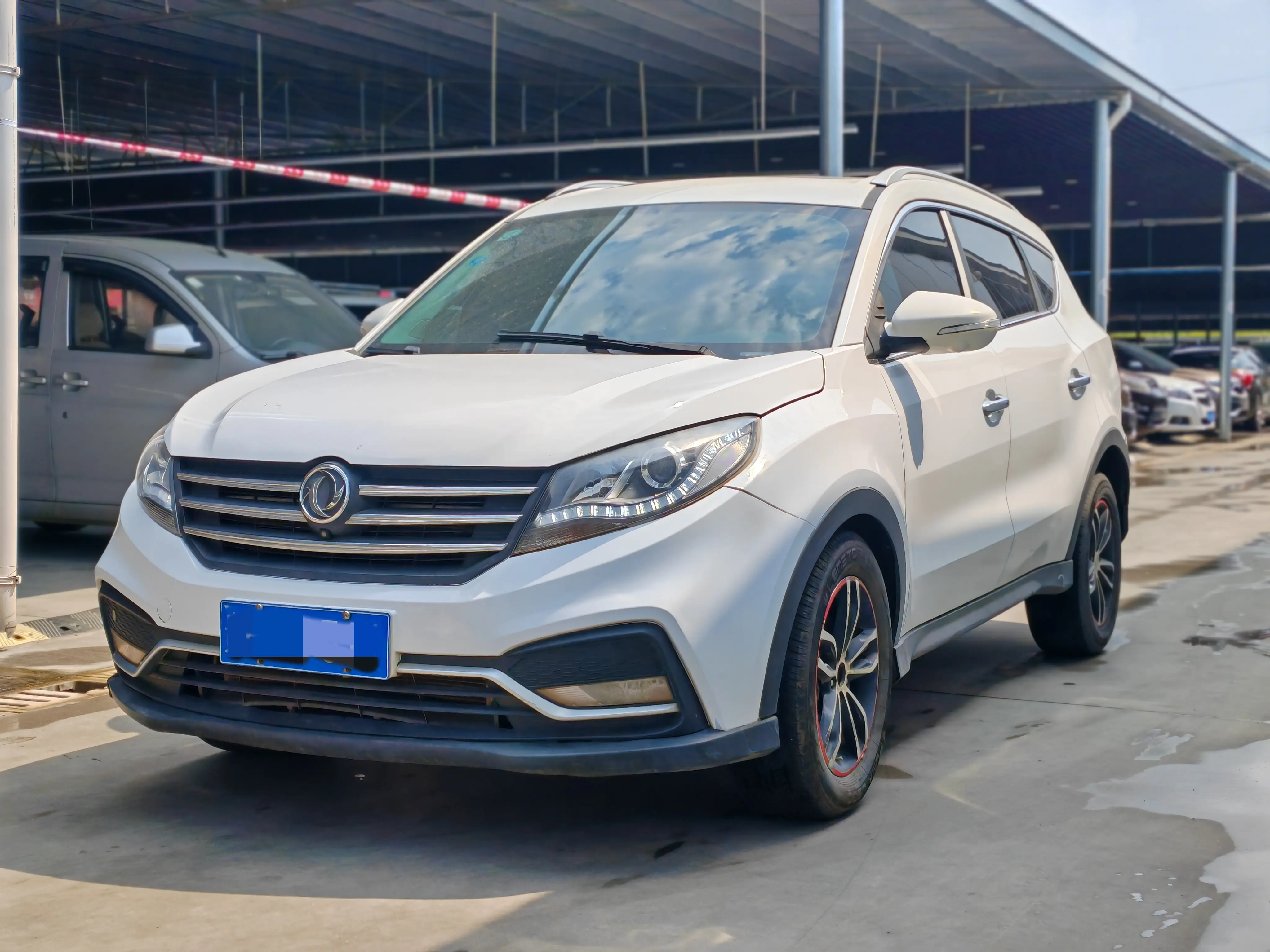 Dongfeng Fengon 580