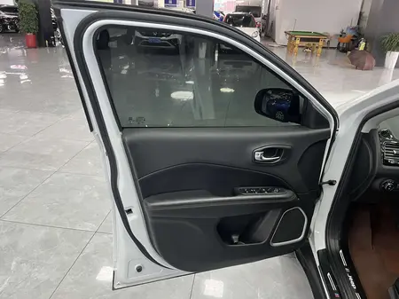 catalog-car-25
