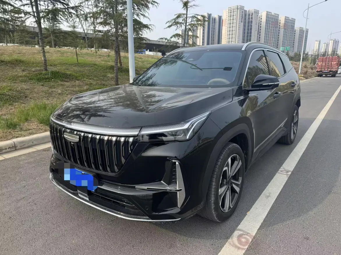Geely Atlas L