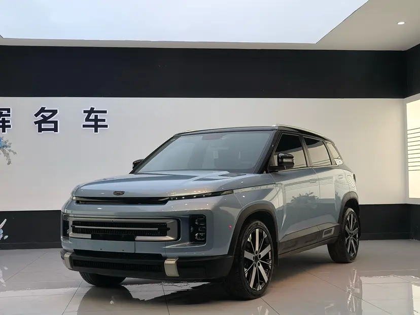 Geely ICON