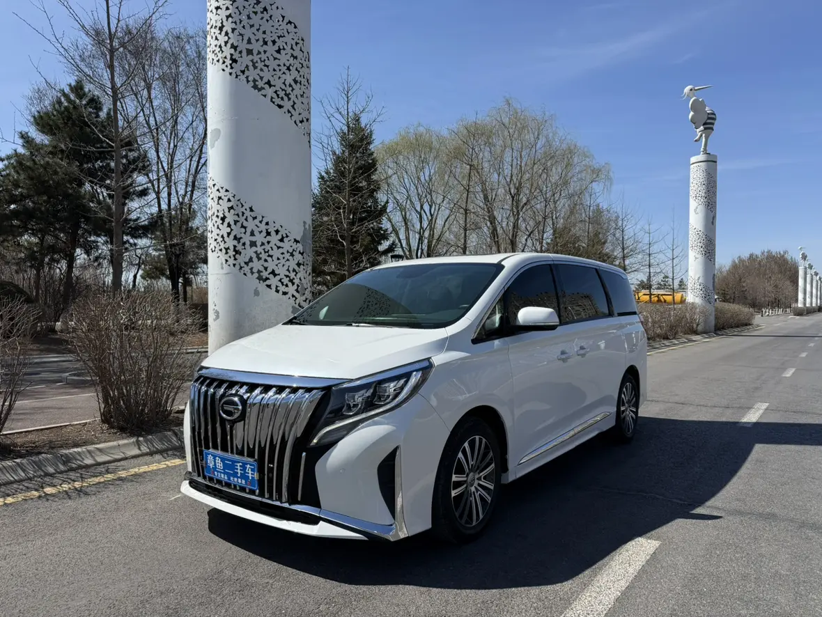 GAC Trumpchi M8