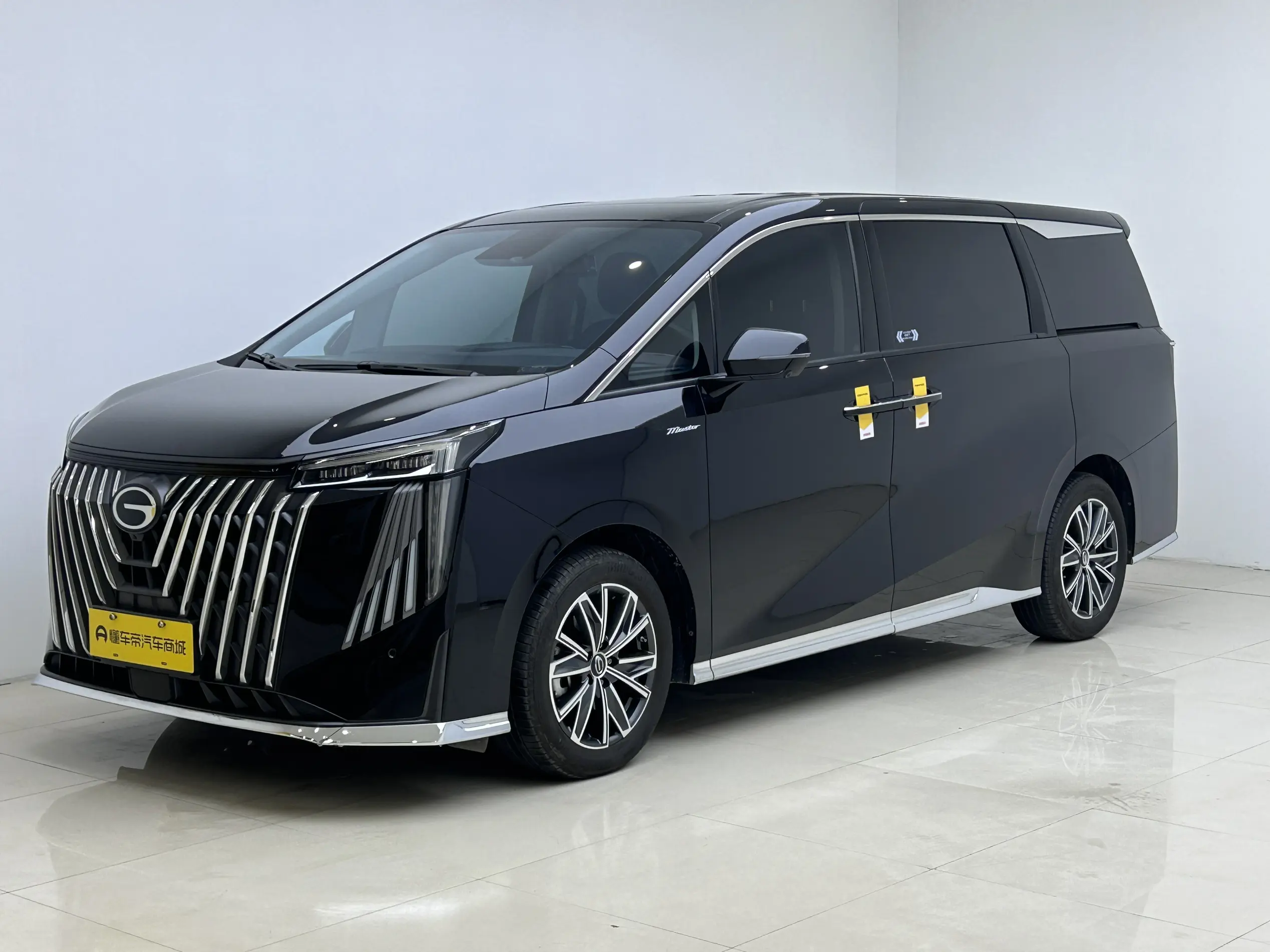 GAC Trumpchi M8