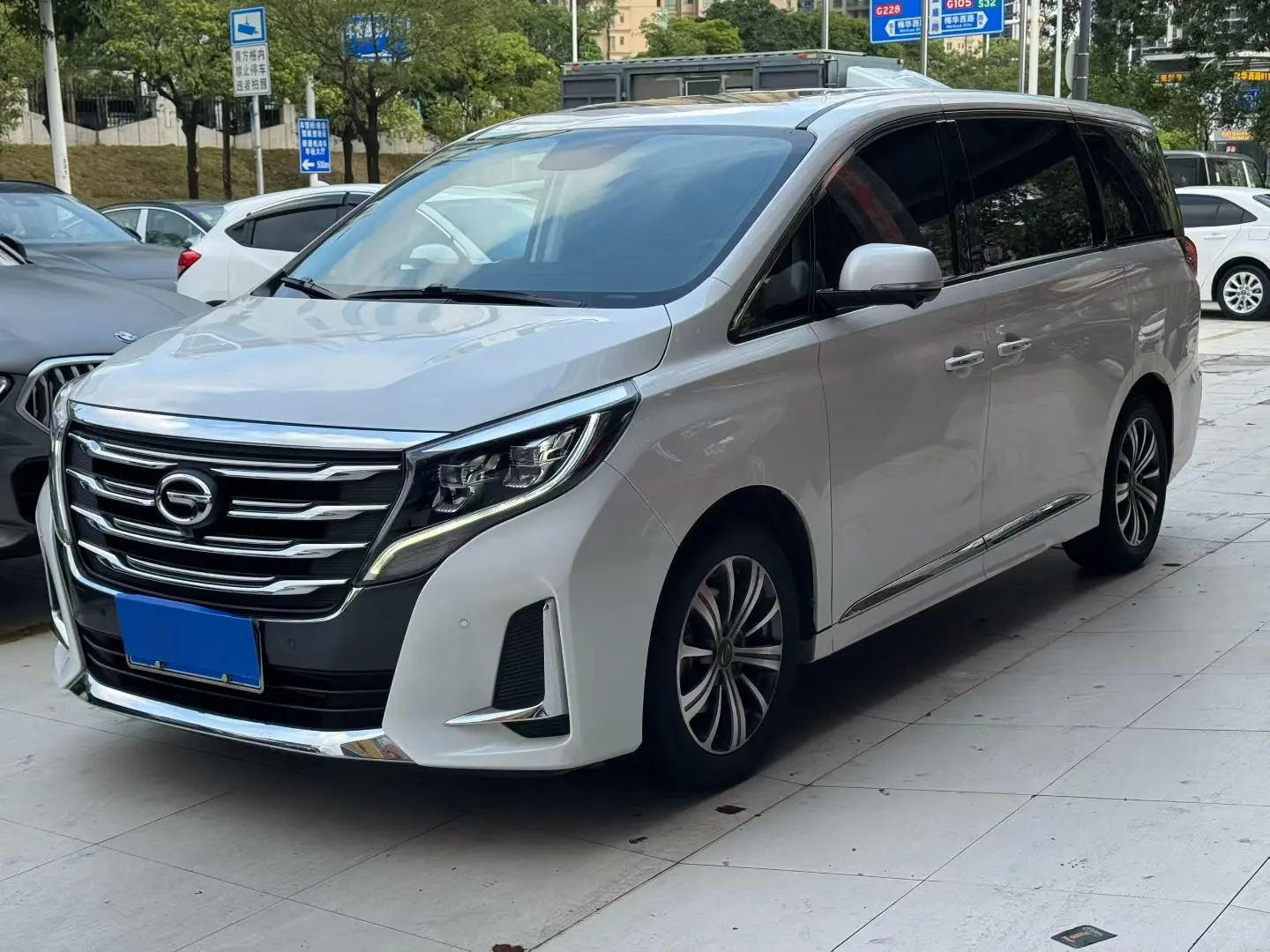 GAC Trumpchi M8