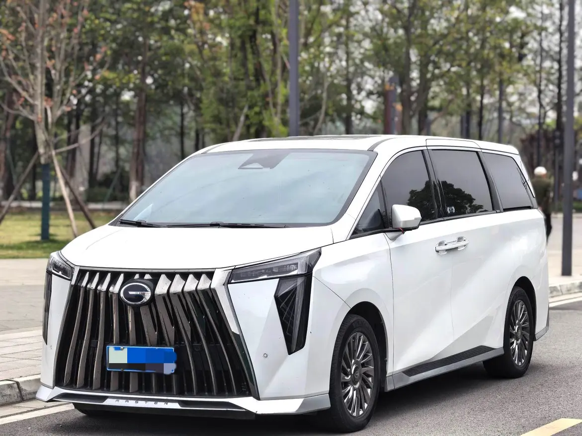 GAC Trumpchi M8