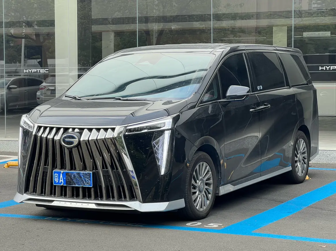 GAC Trumpchi M8