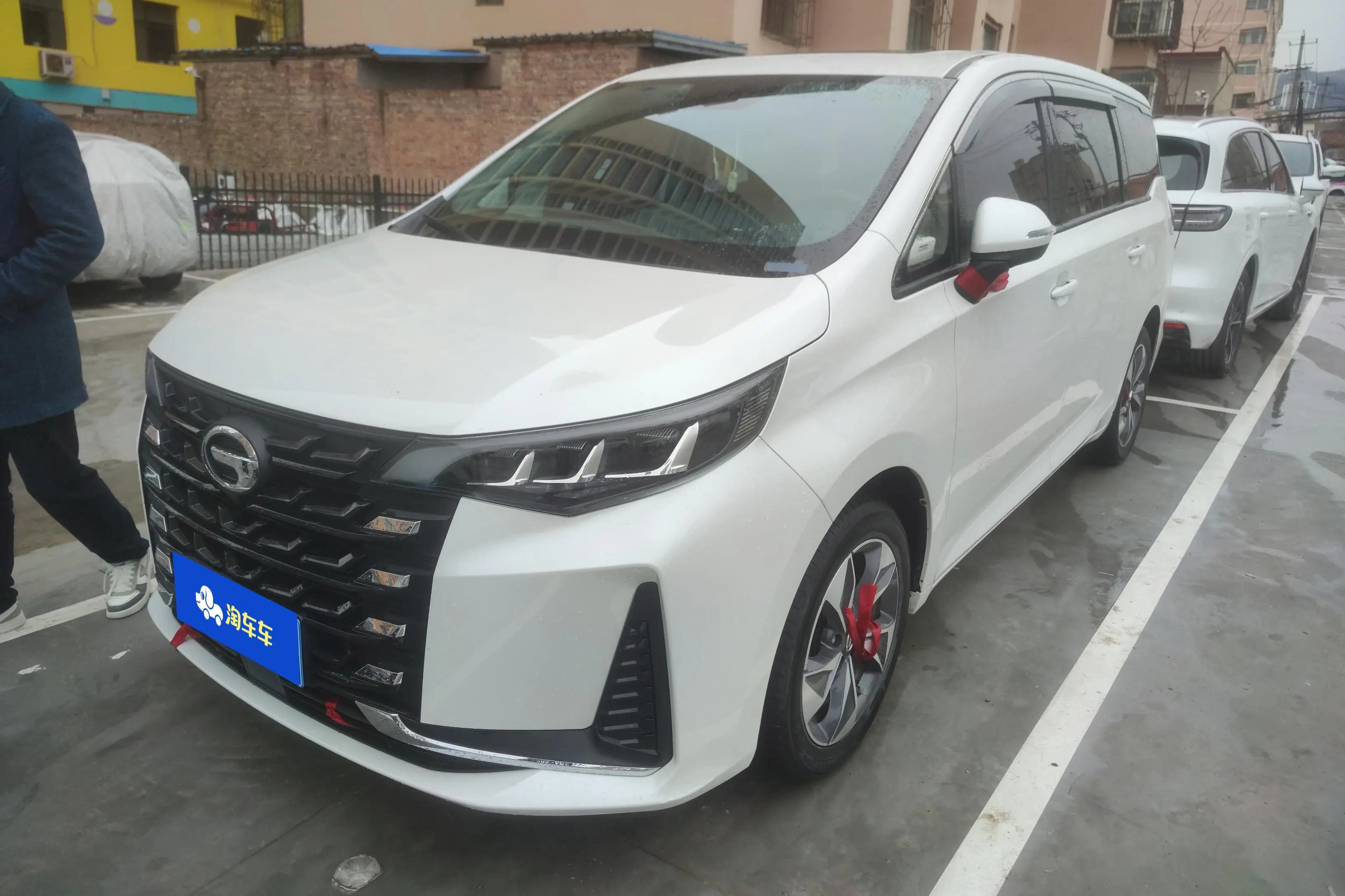 GAC Trumpchi M6