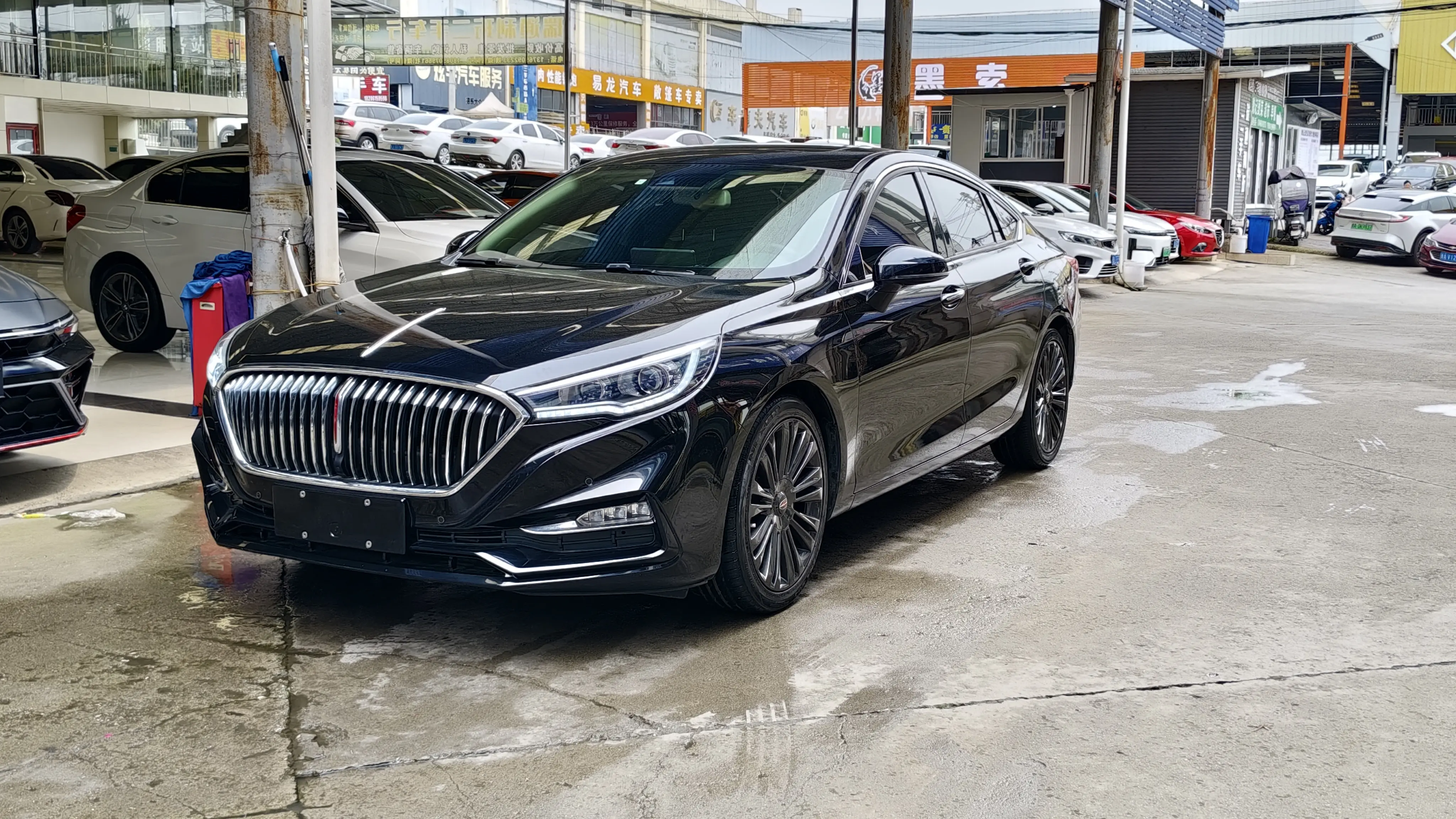 Hongqi H5 classic