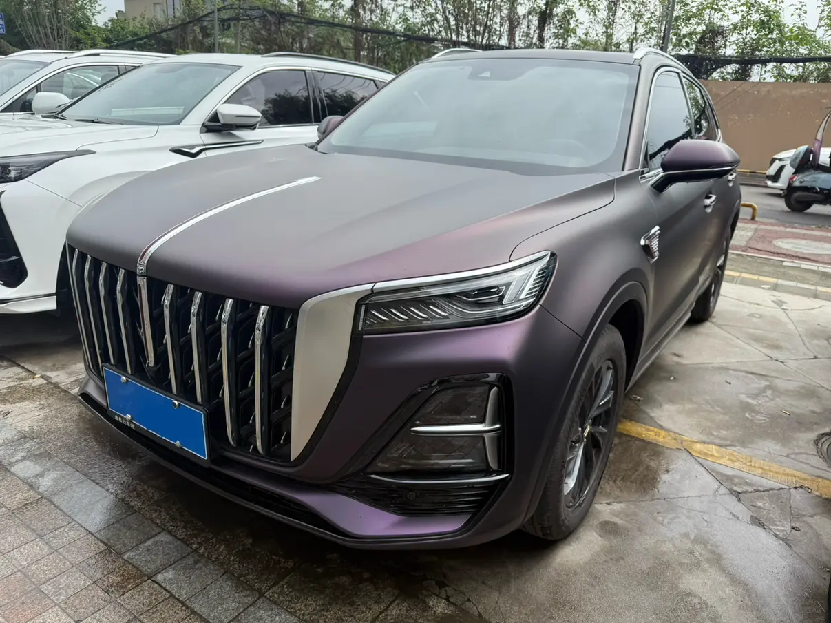 Hongqi HS5