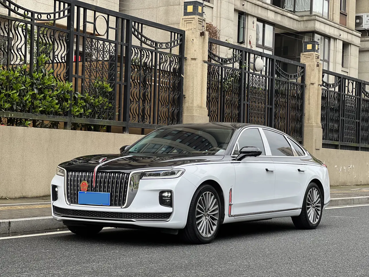 Hongqi H9
