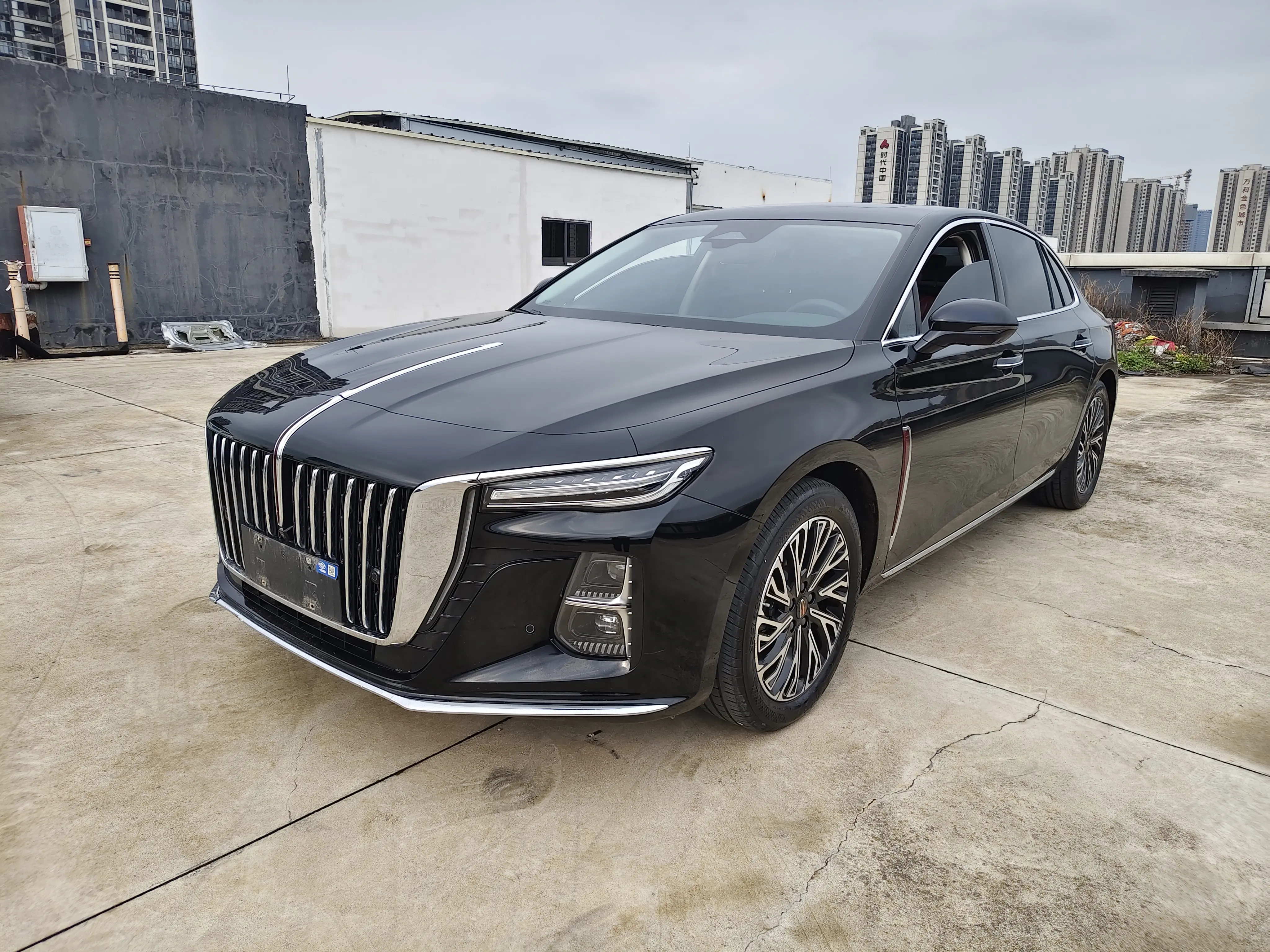 Hongqi H5