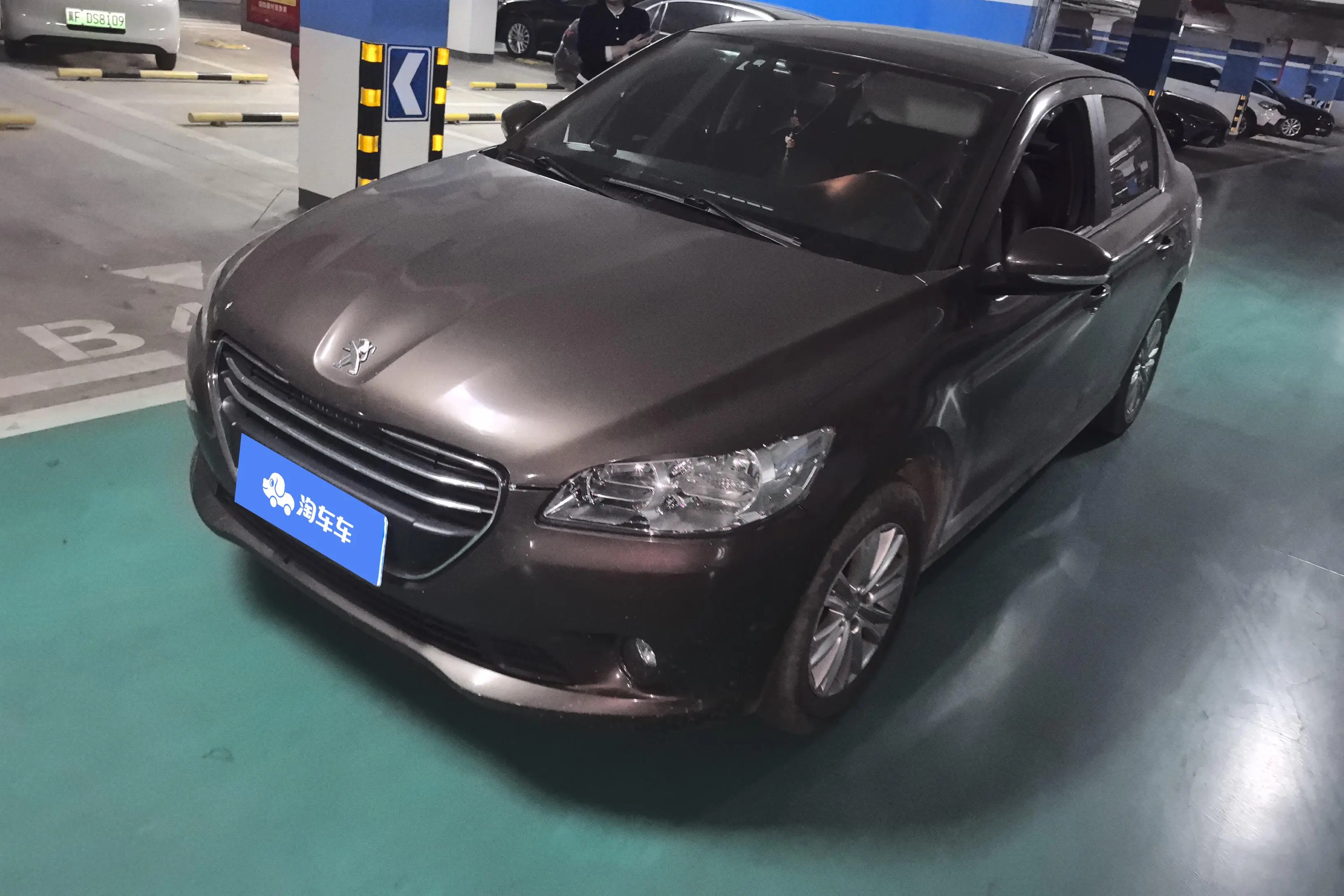 Peugeot 301