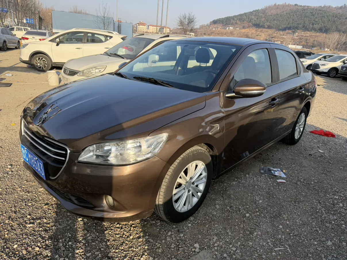 Peugeot 301