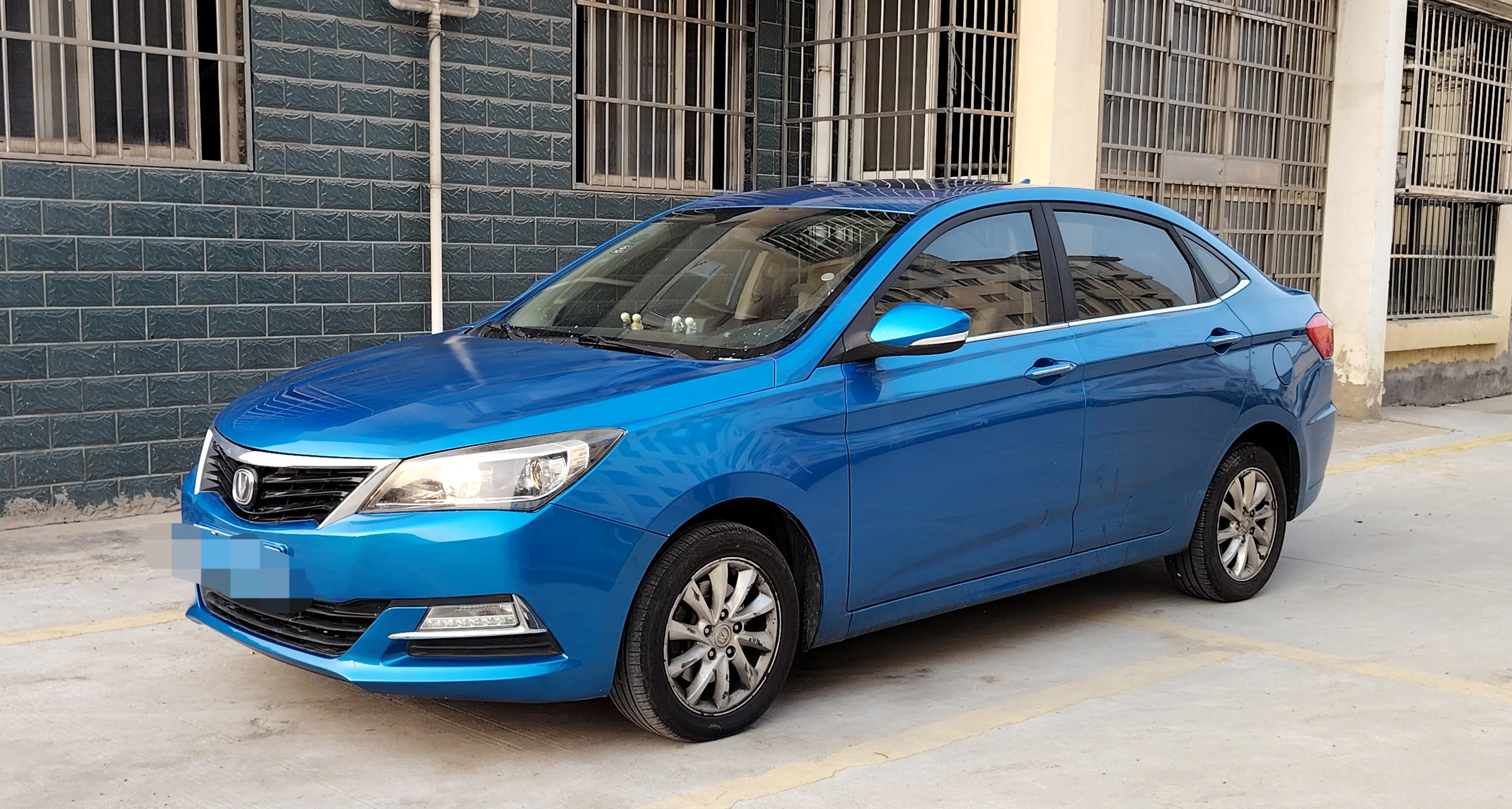 Changan Yuexiang V7
