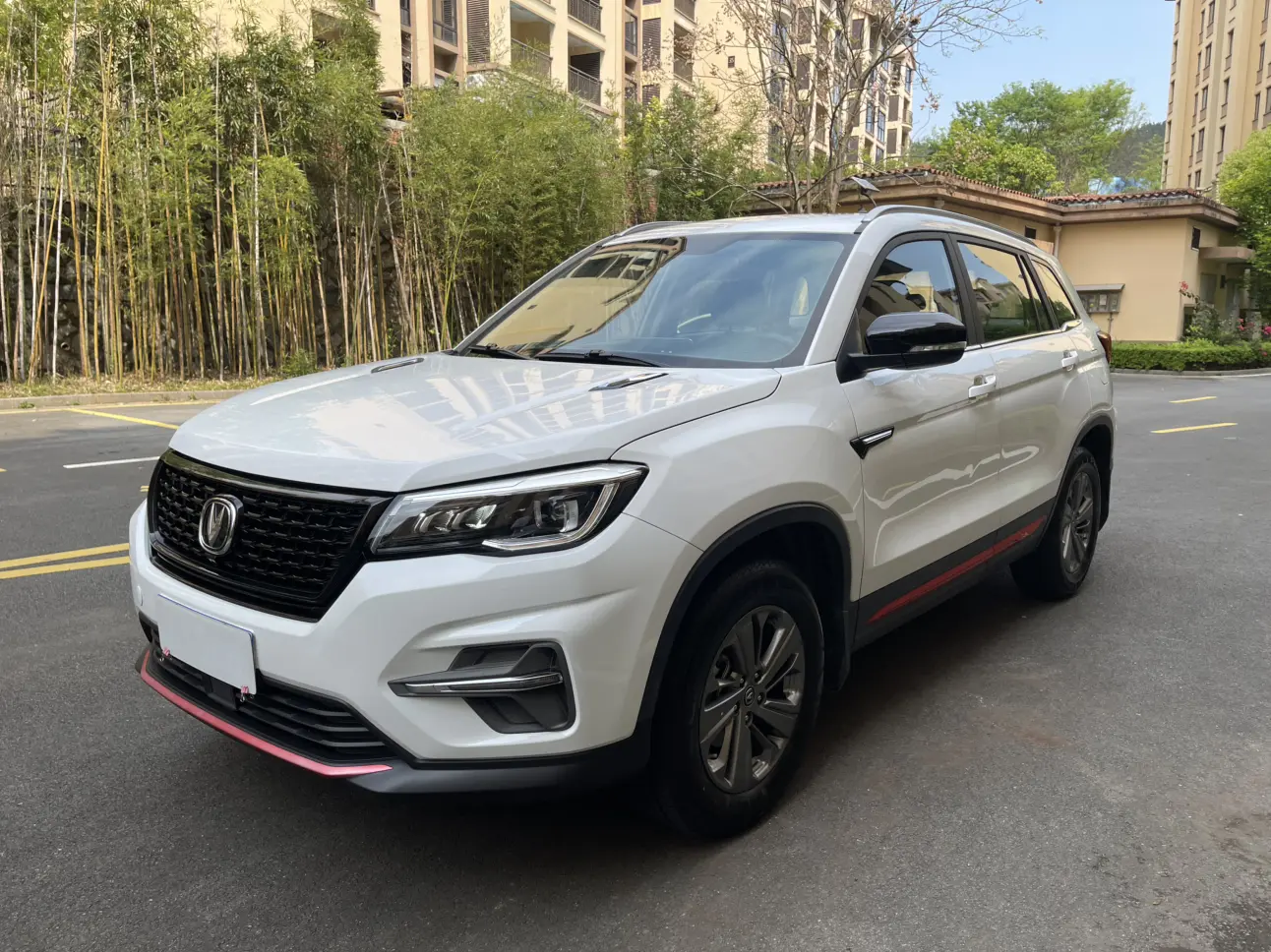Changan CS75