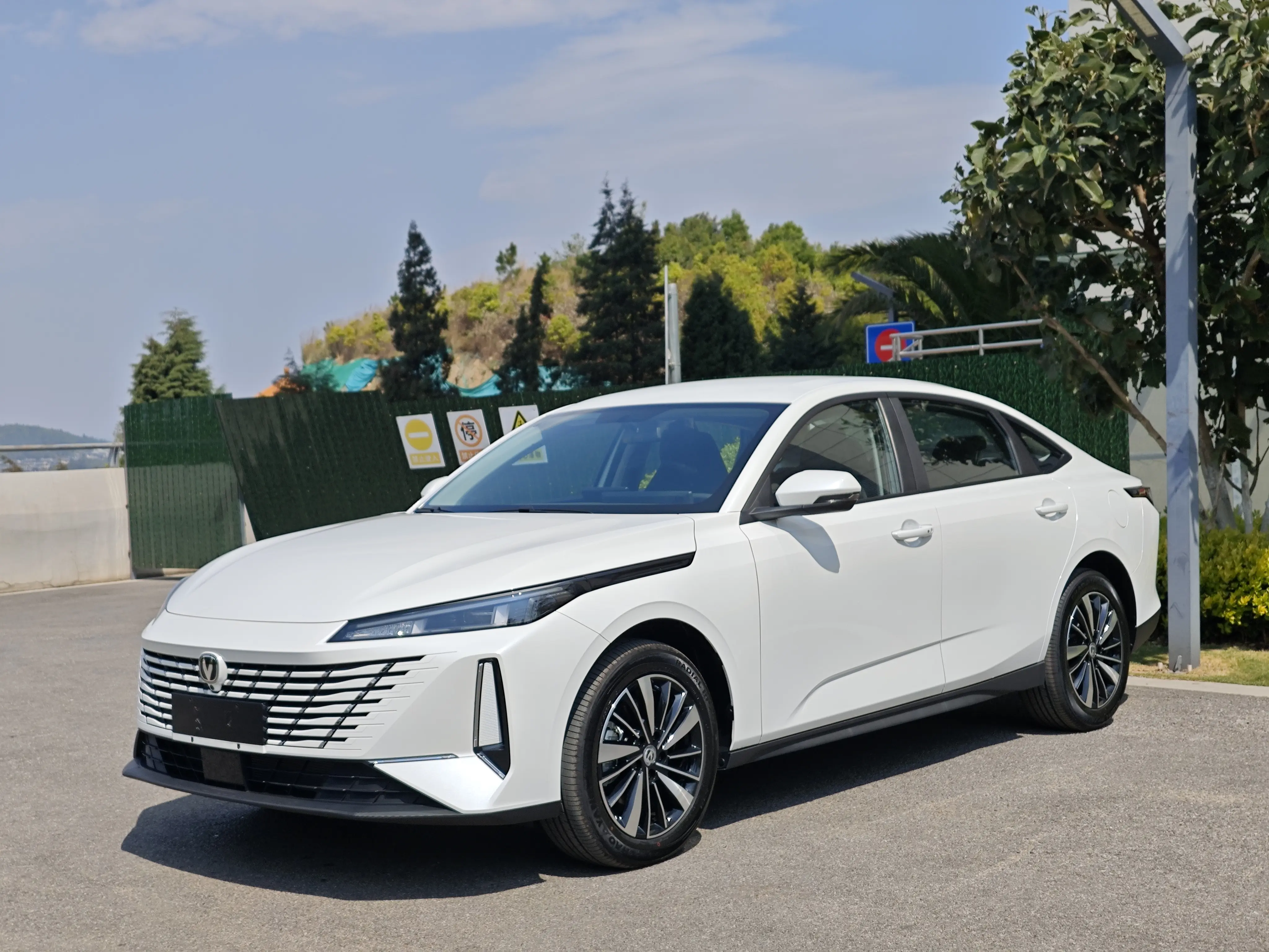 Changan Eado PHEV