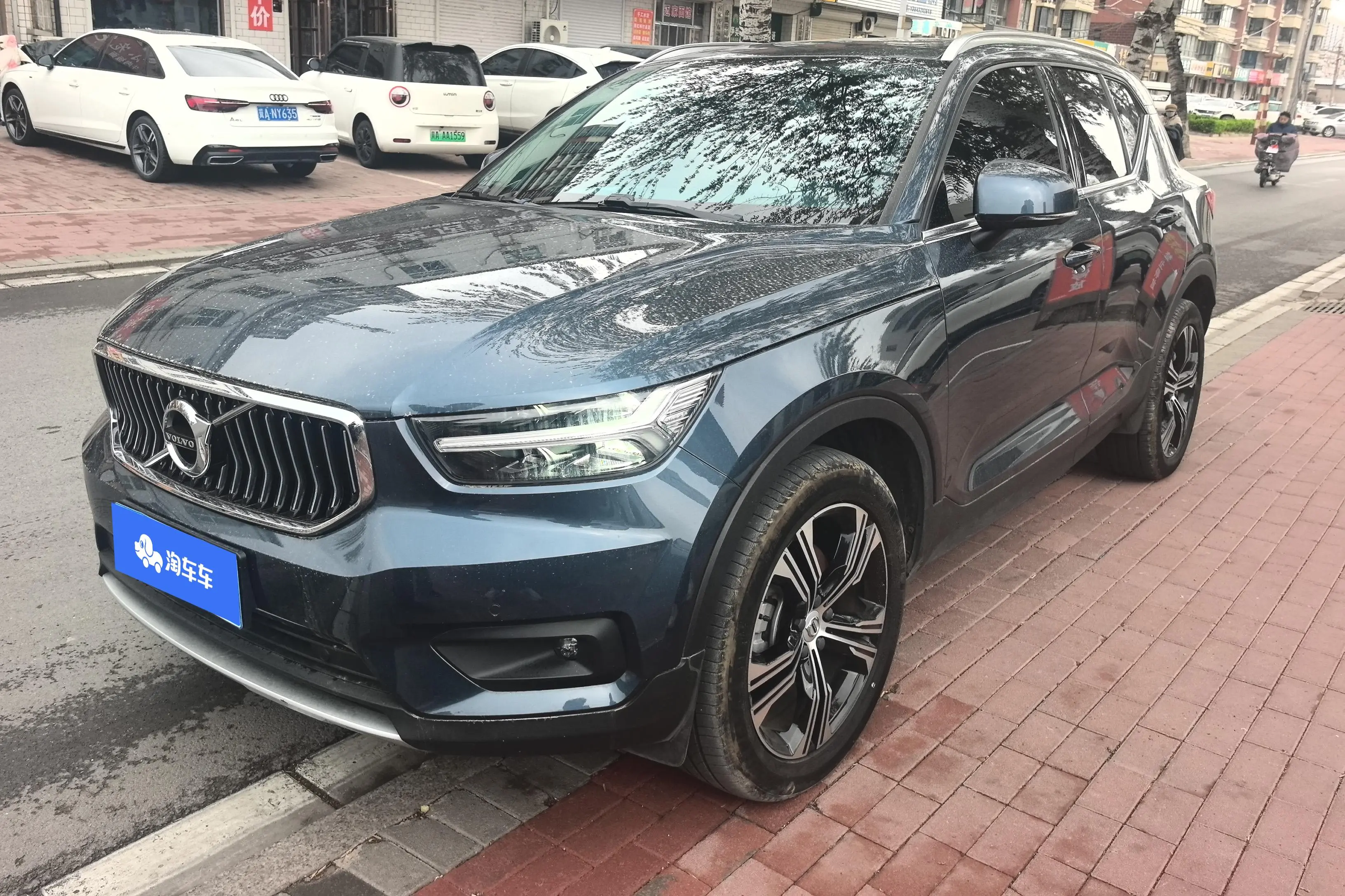 Volvo XC40