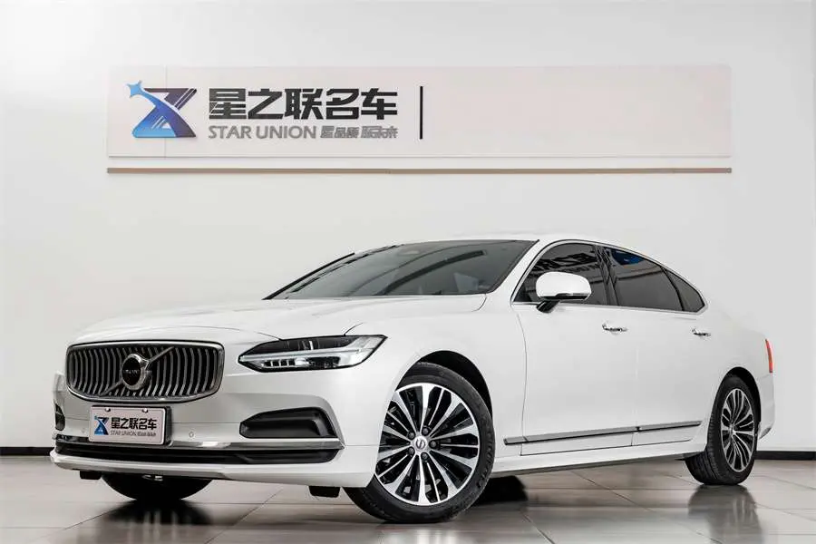 Volvo S90