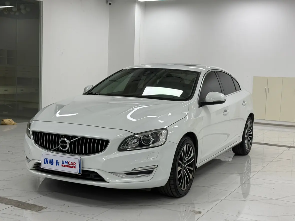 Volvo S60