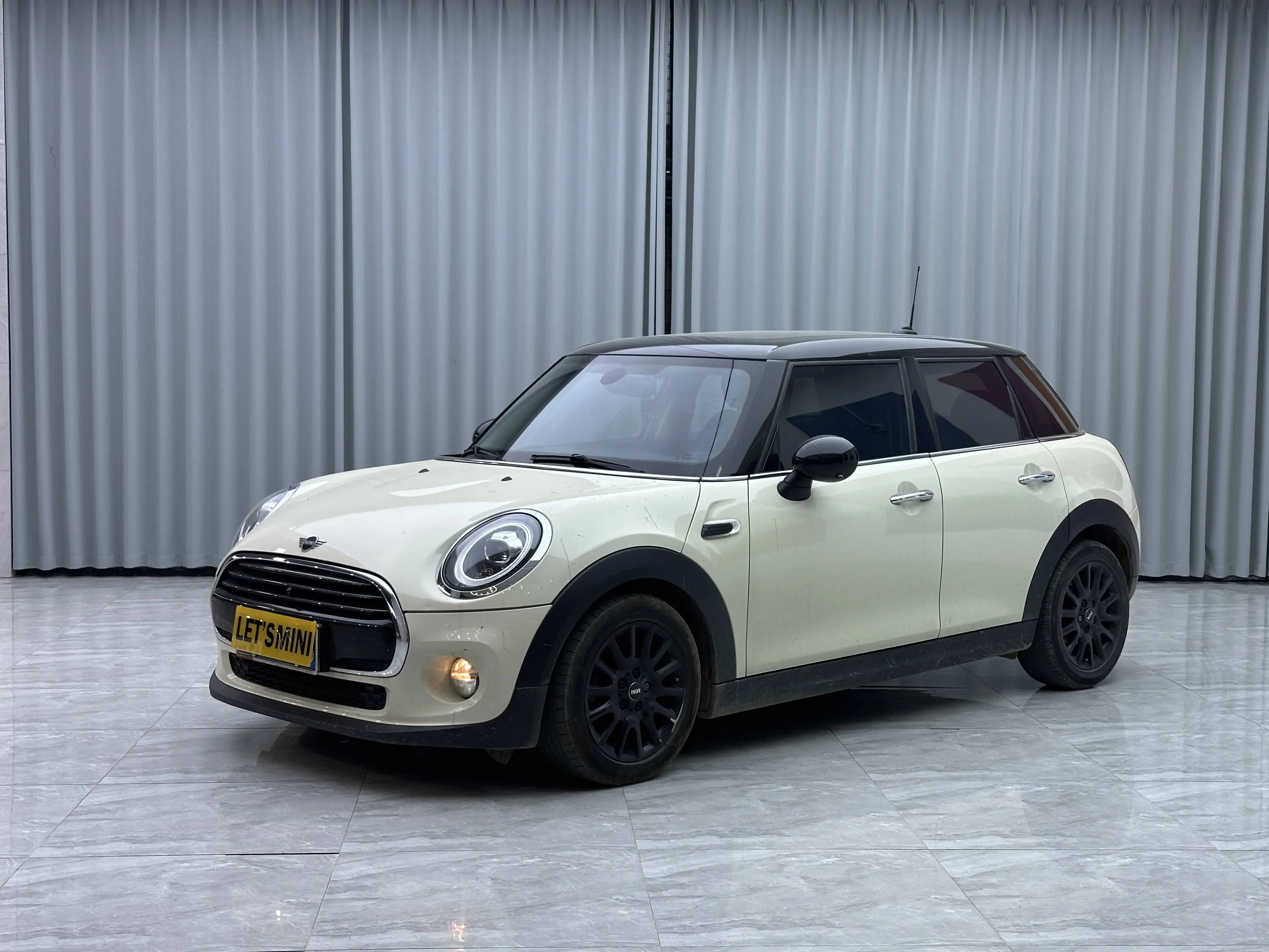 MINI MINI