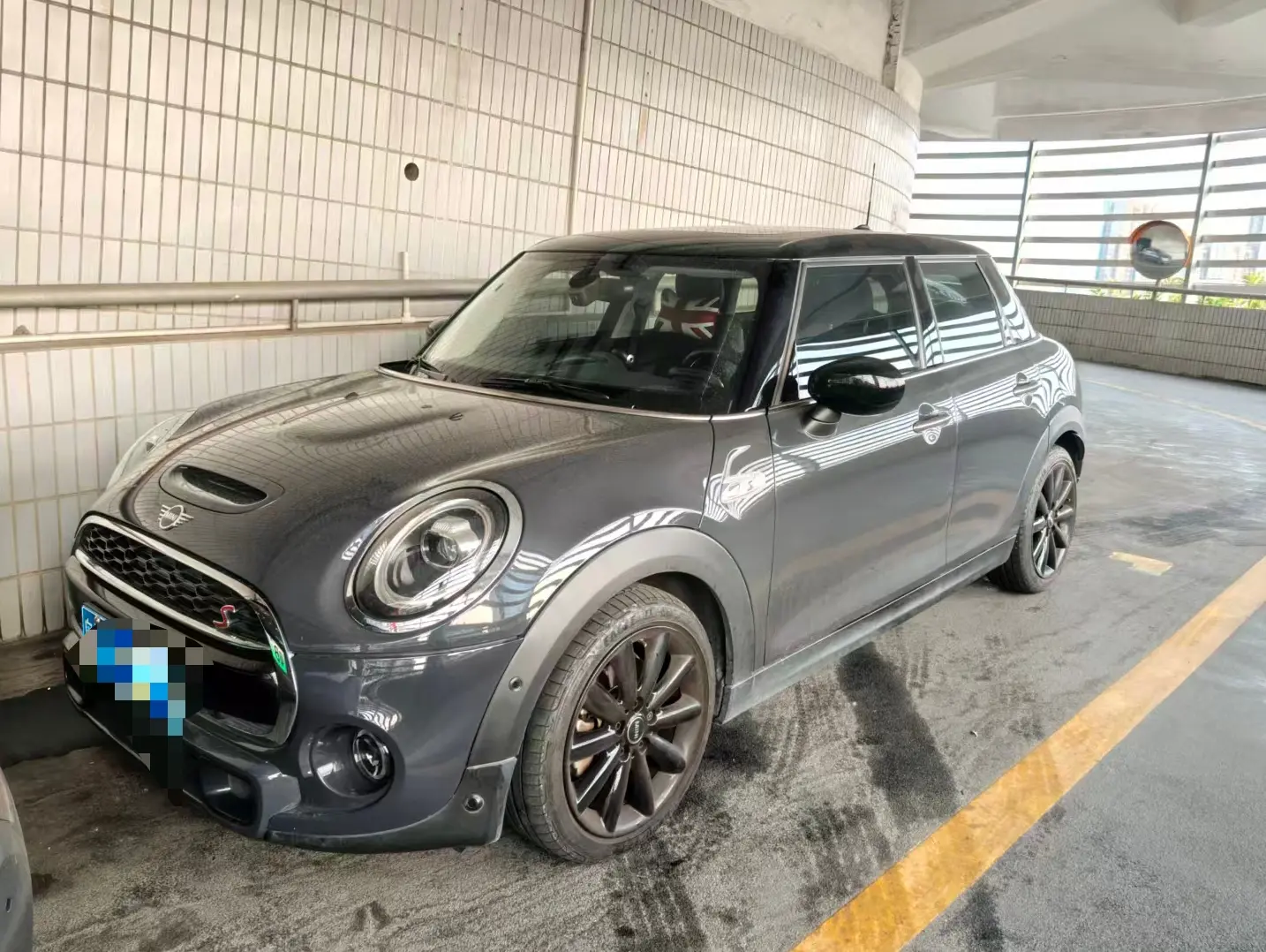 MINI MINI
