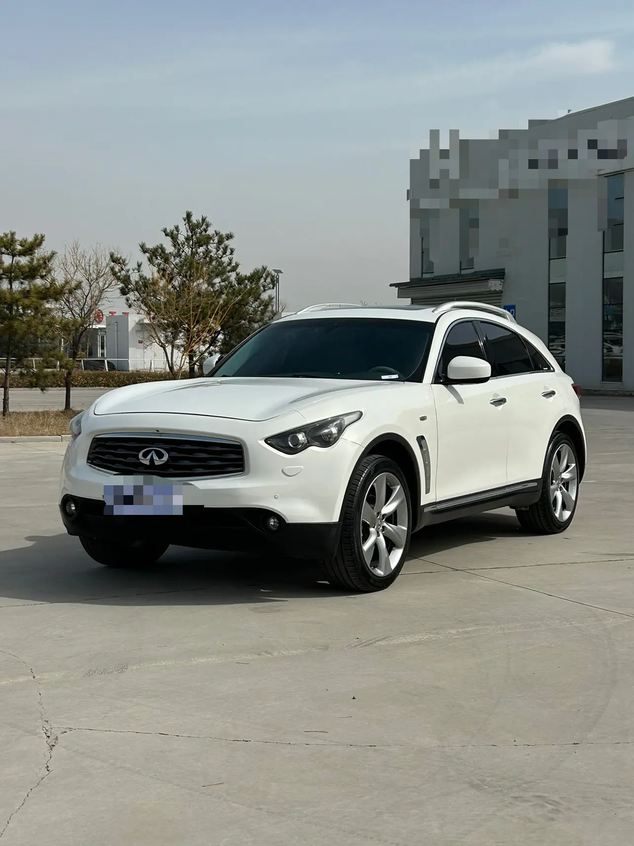 Infiniti FX