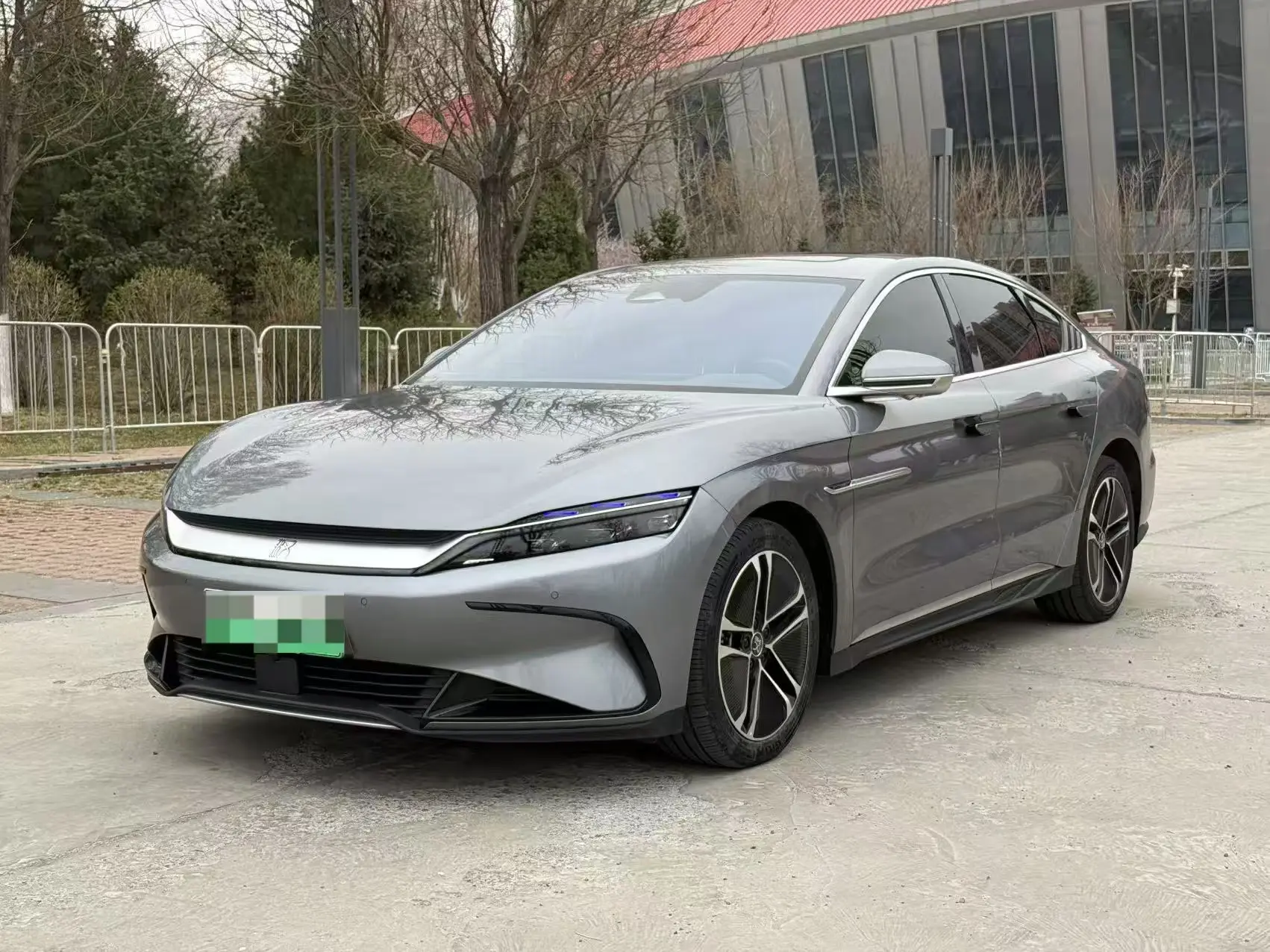 BYD Han EV