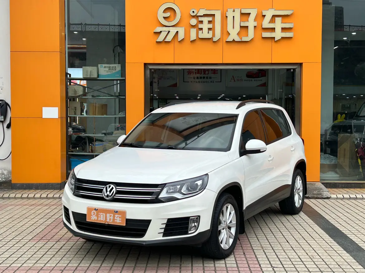Volkswagen Tiguan (Tharu)