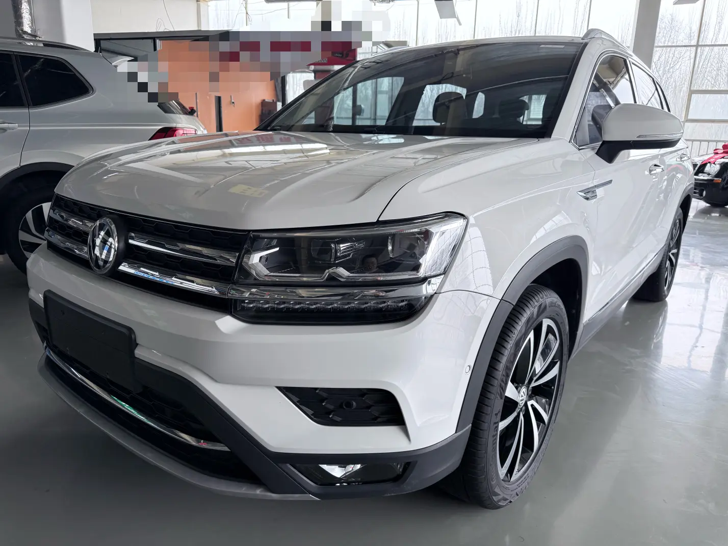 Volkswagen Tharu