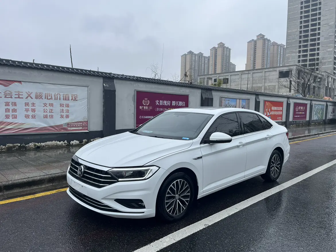 Volkswagen Sagitar